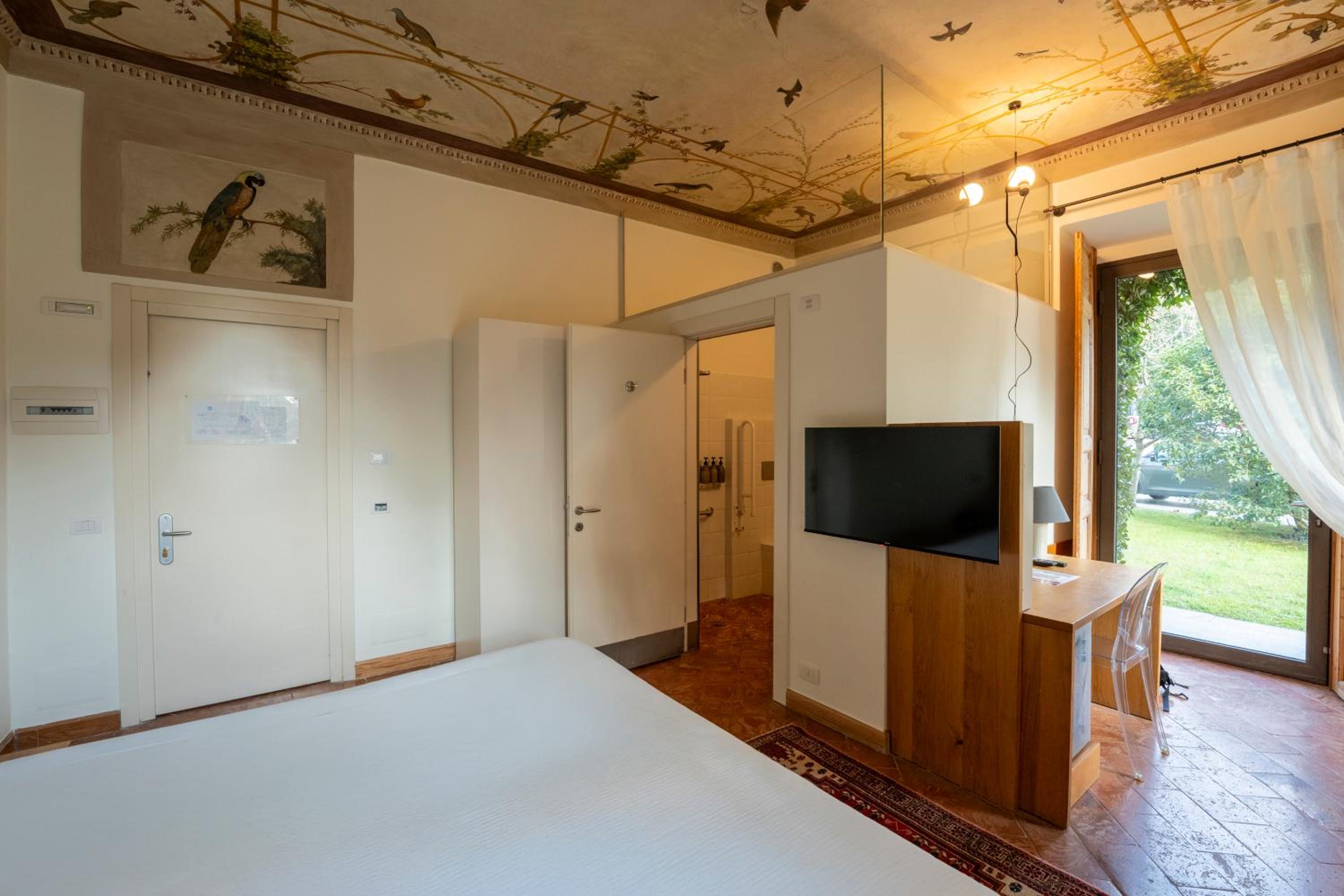 Queen Room with Garden View photo 1