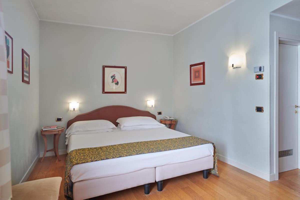 Classic Twin Room - Photo 1