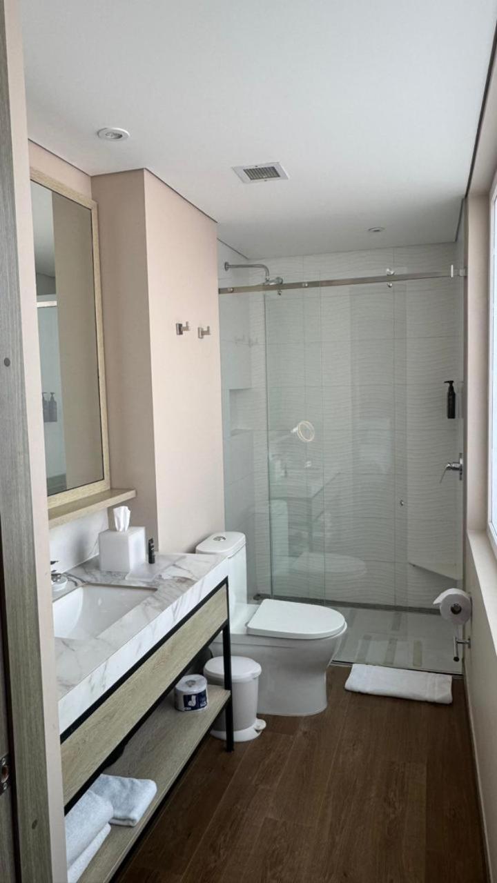 Two-Bedroom Suite with City View photo 3