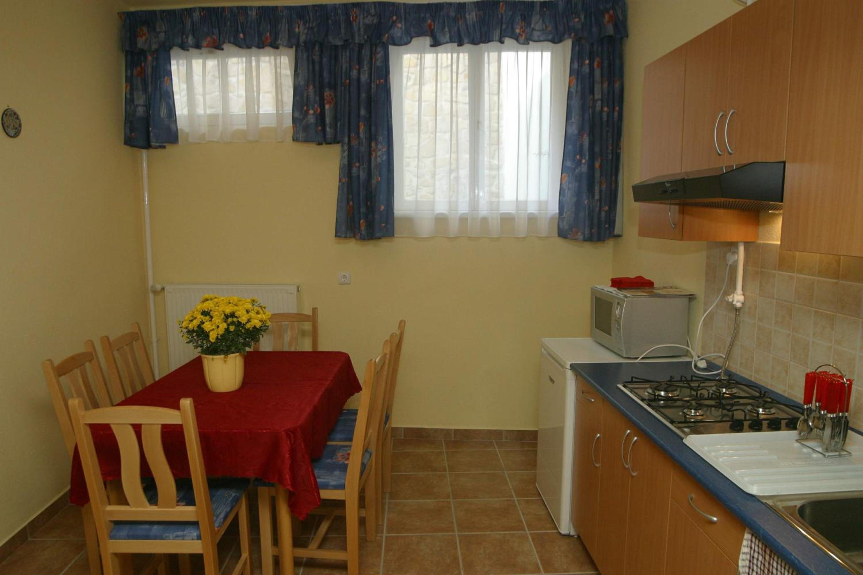 One-Bedroom Apartment (2 Adults) - Photo 21