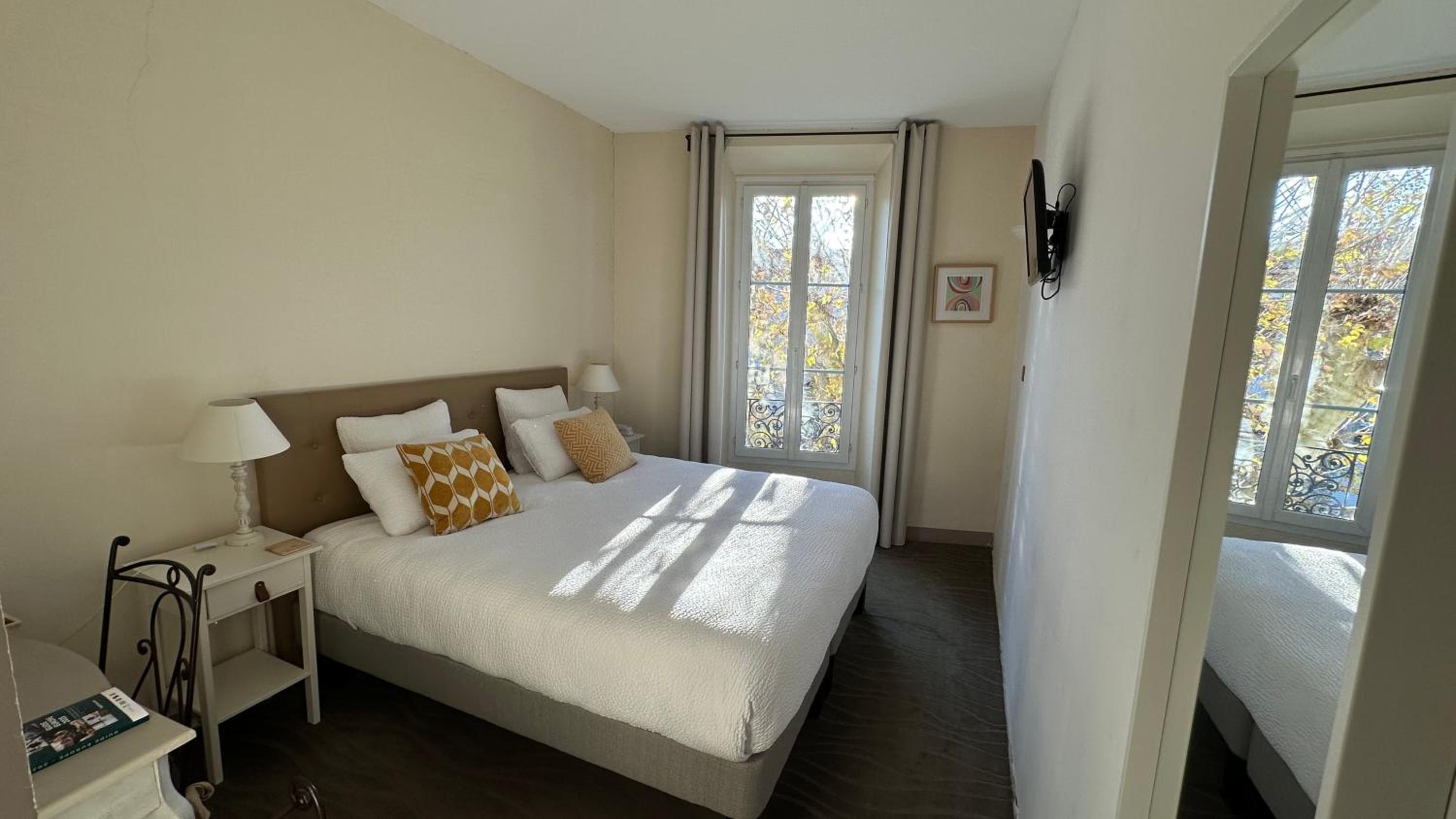 Double or Twin Room with Private Bathroom
