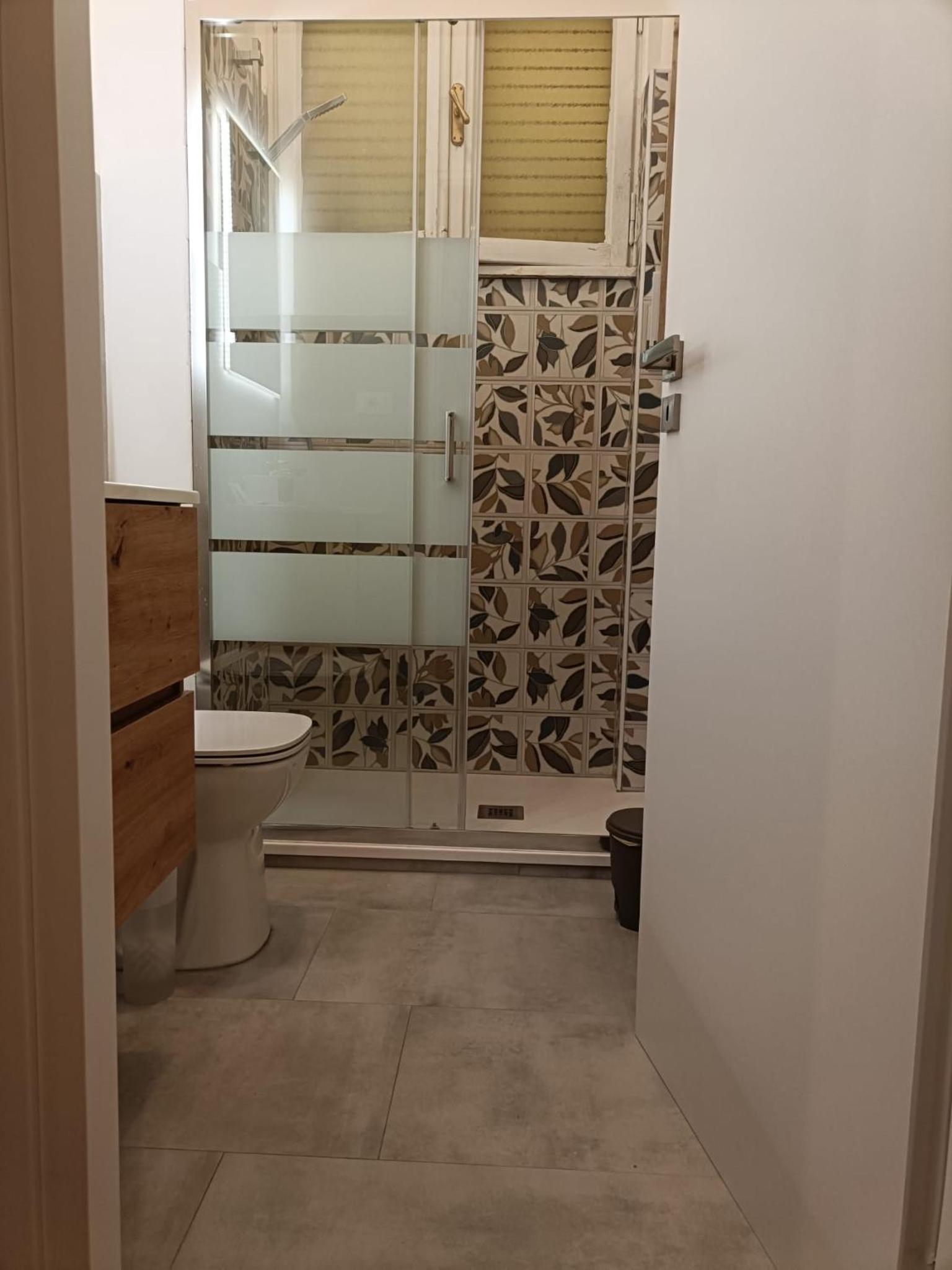 Triple Room with Private External Bathroom photo 2