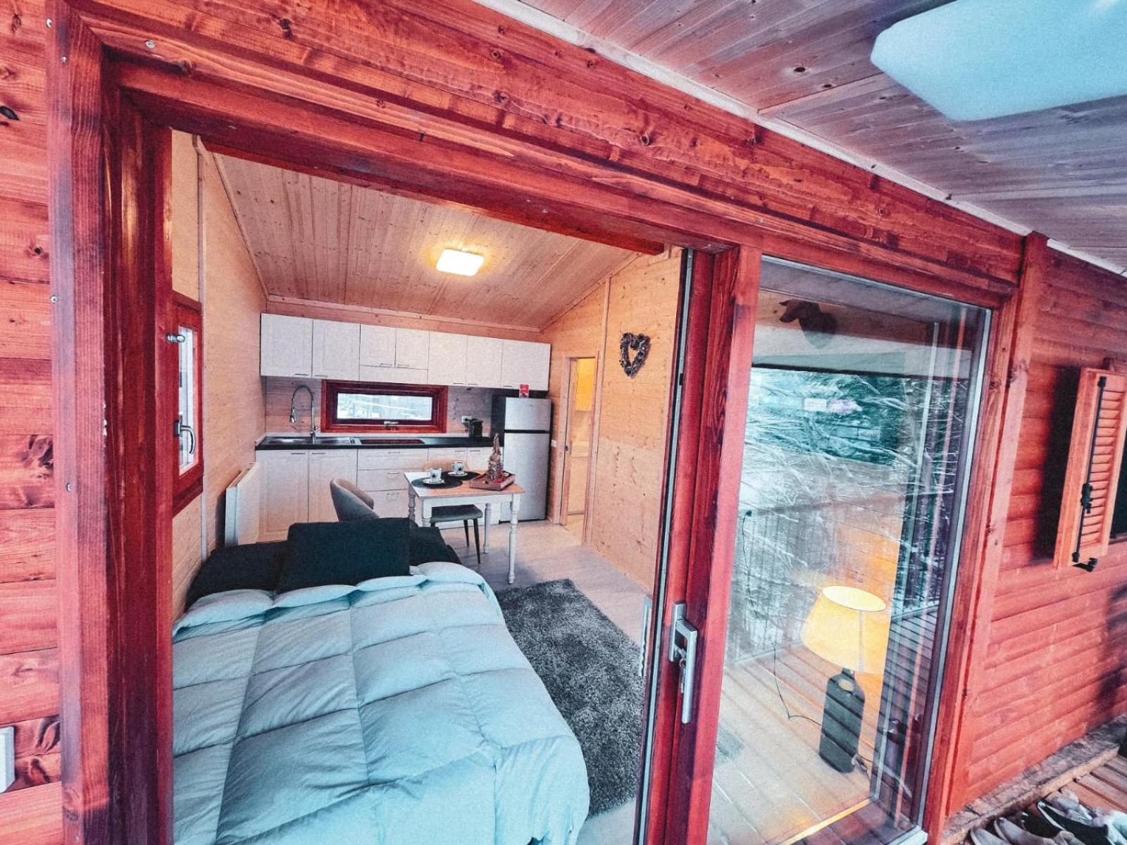 Deluxe Bungalow photo 1
