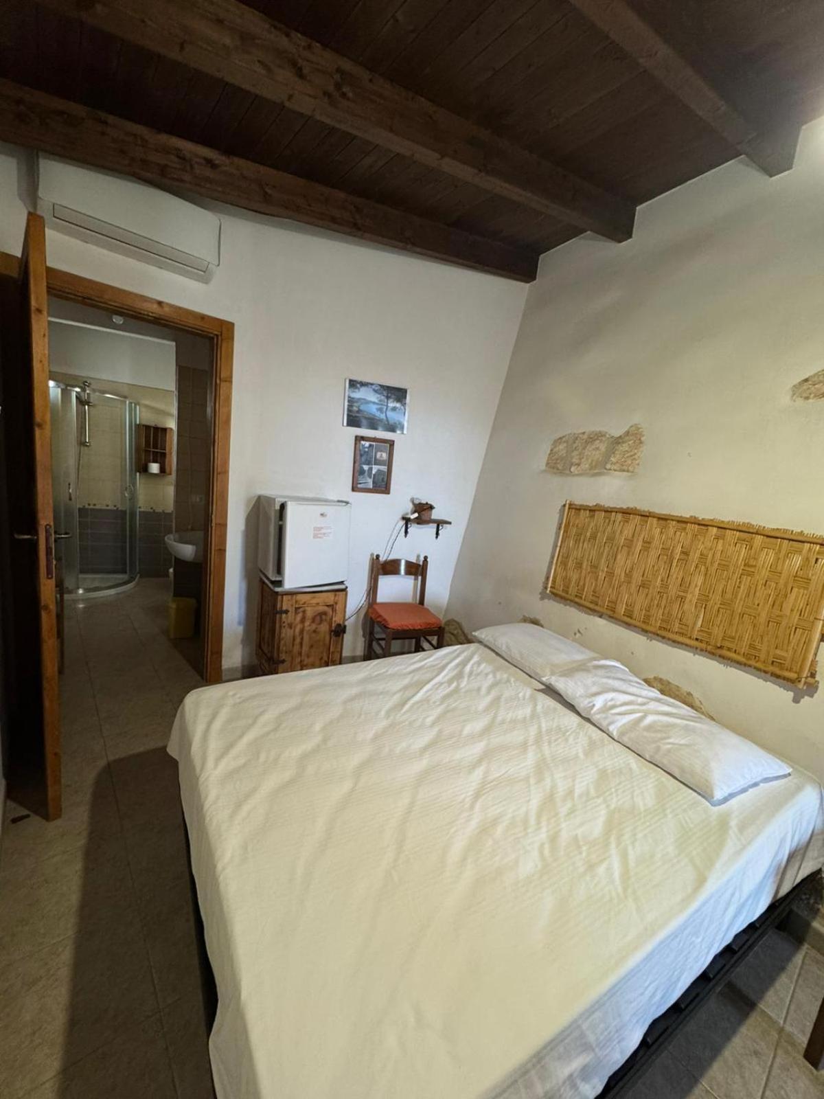 Economy Double or Twin Room photo 1