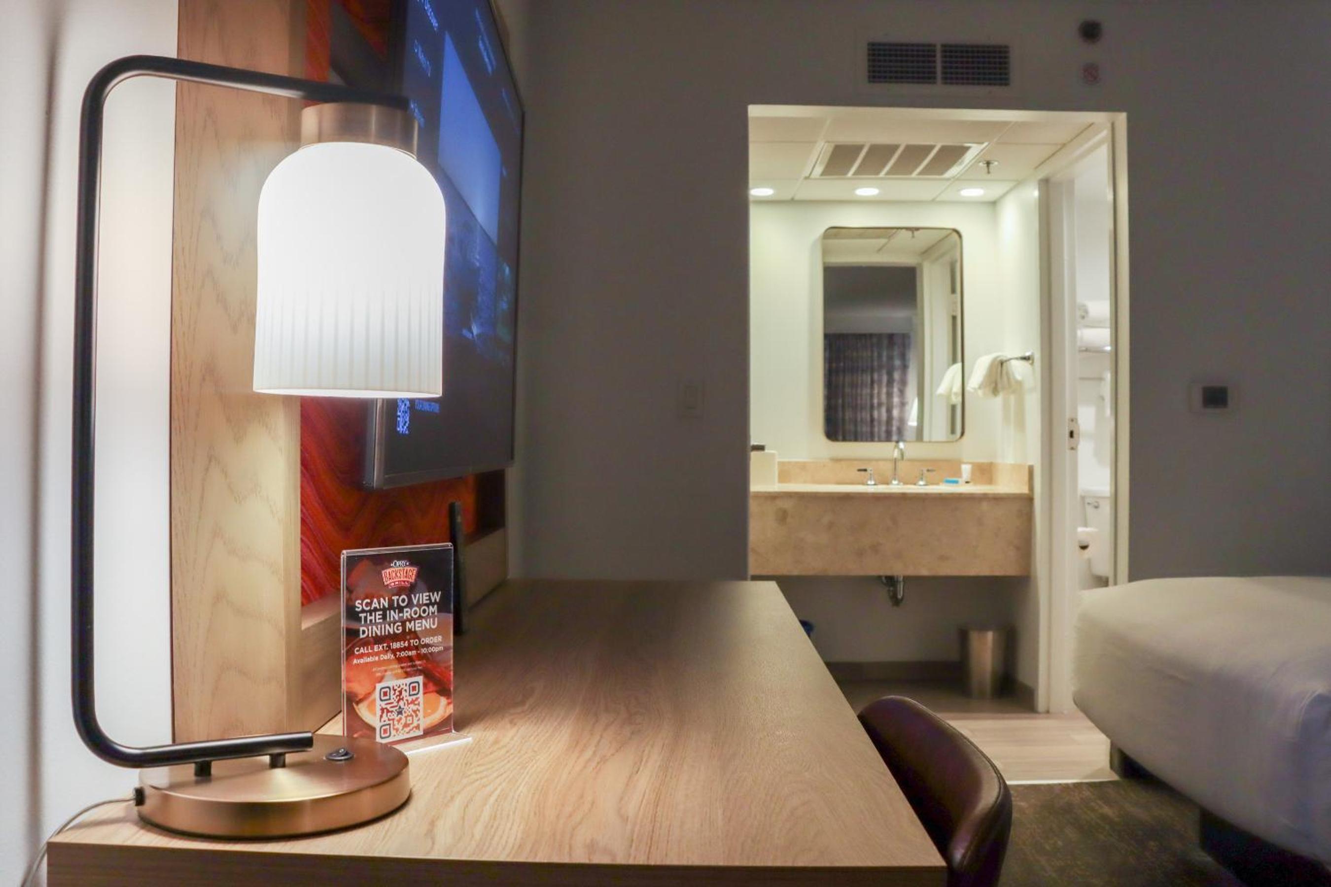 Interior Double Room - Mobility Accessible with Tub