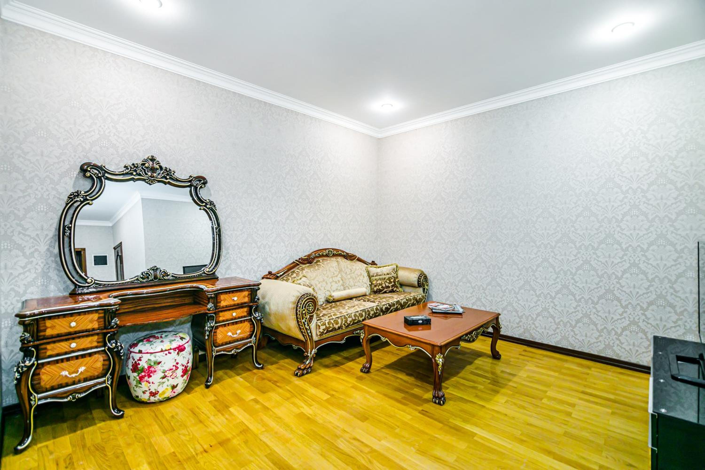 Junior Suite with Balcony photo 2