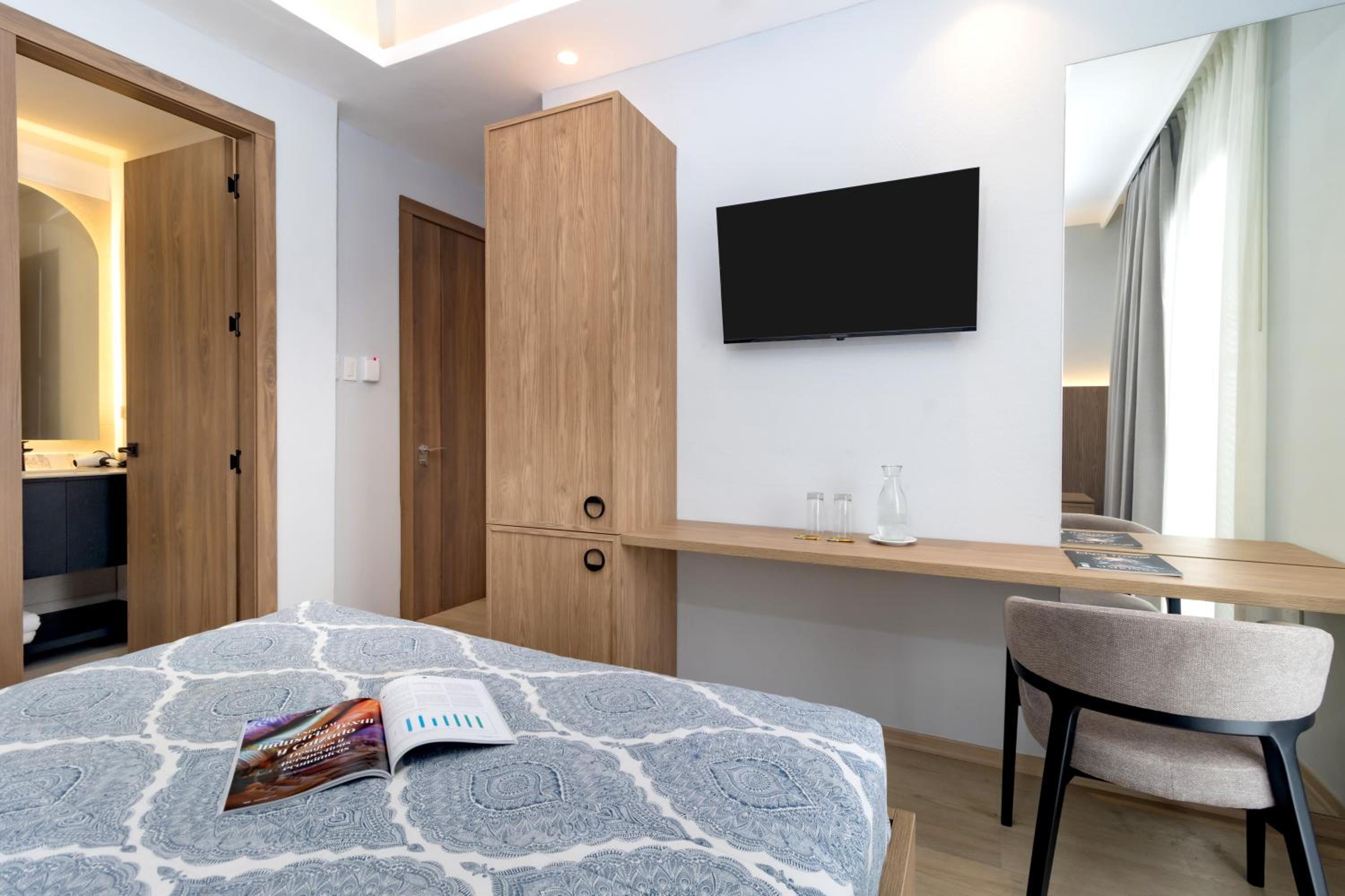 Double Room photo 3
