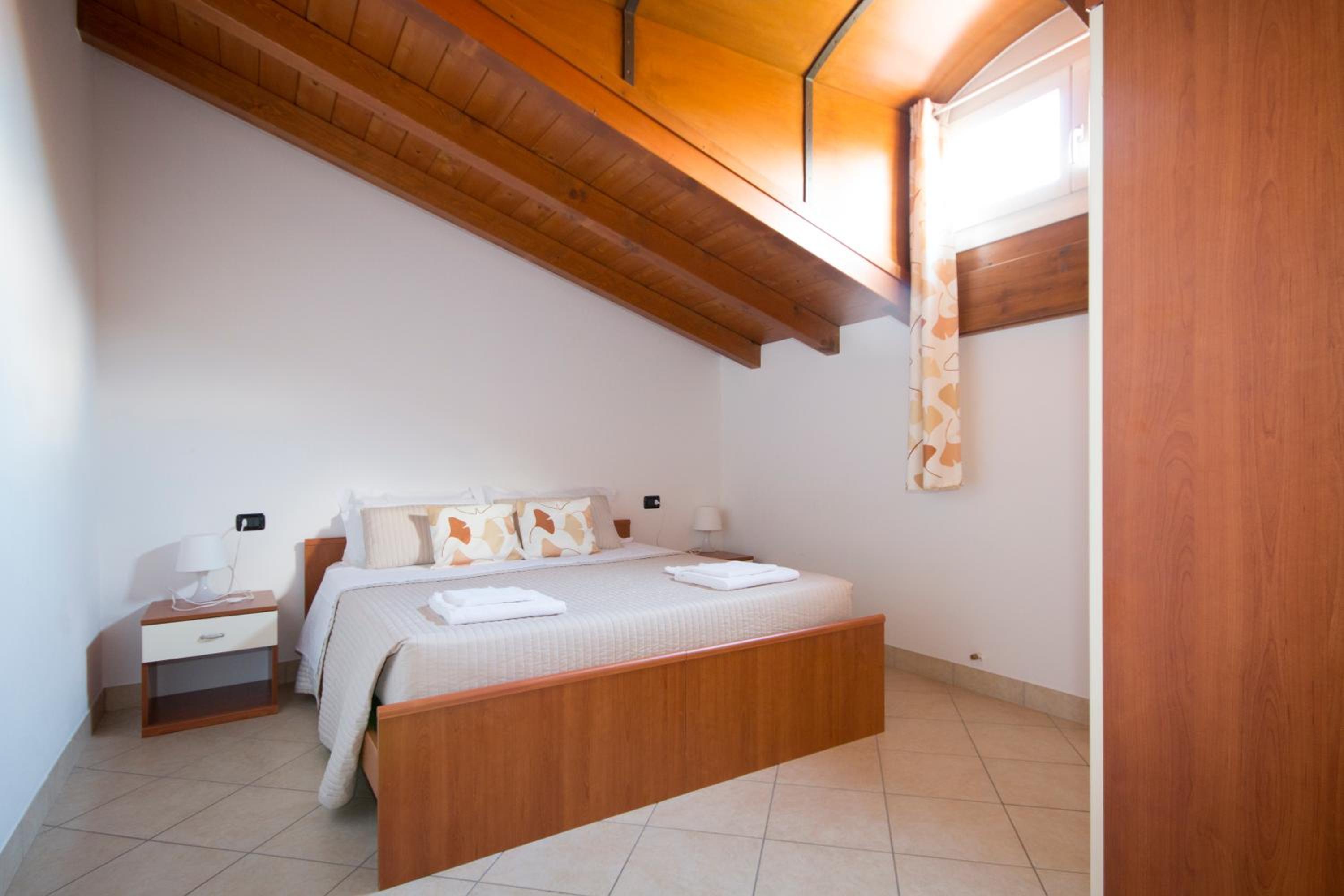 One-Bedroom Apartment - Attic