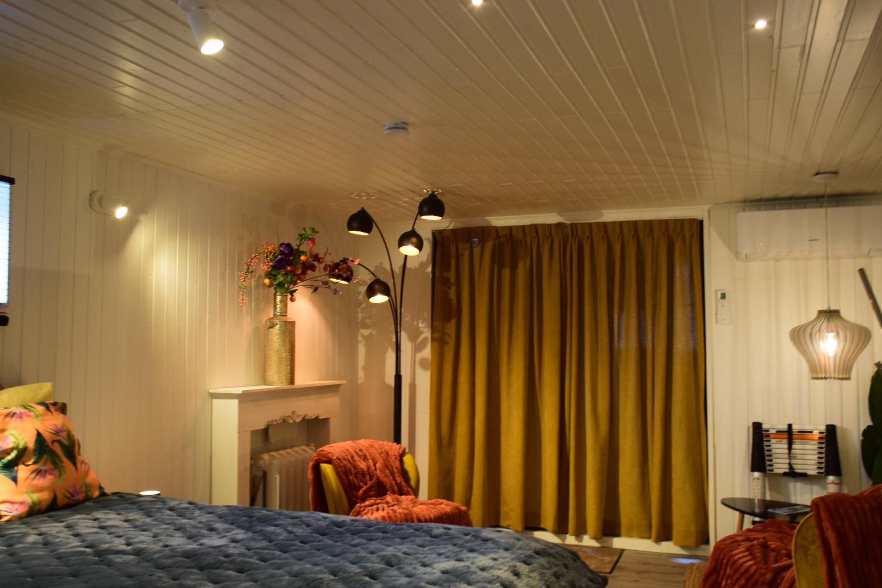 Large Double Room photo 1