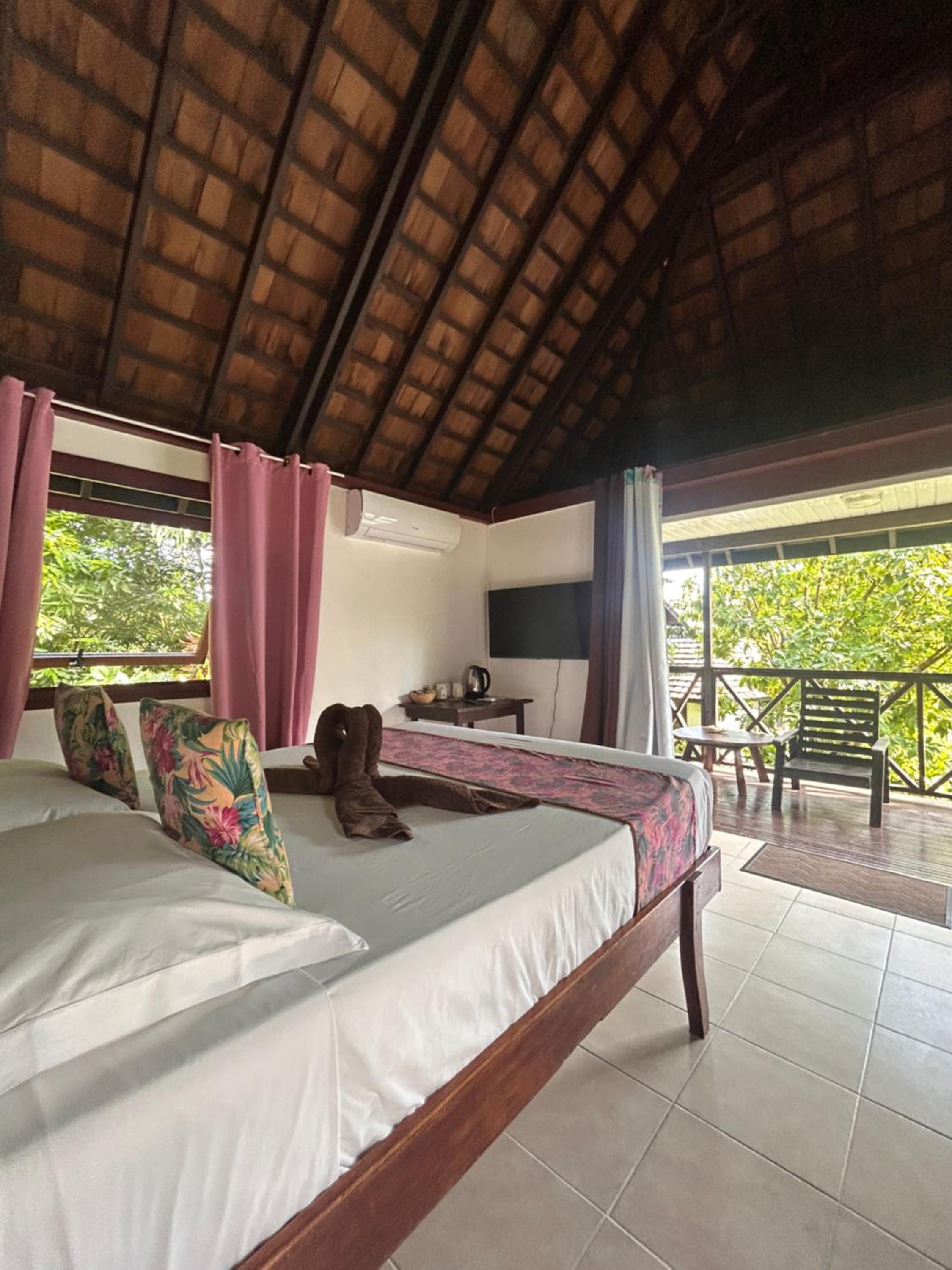 Triple Room with Garden View