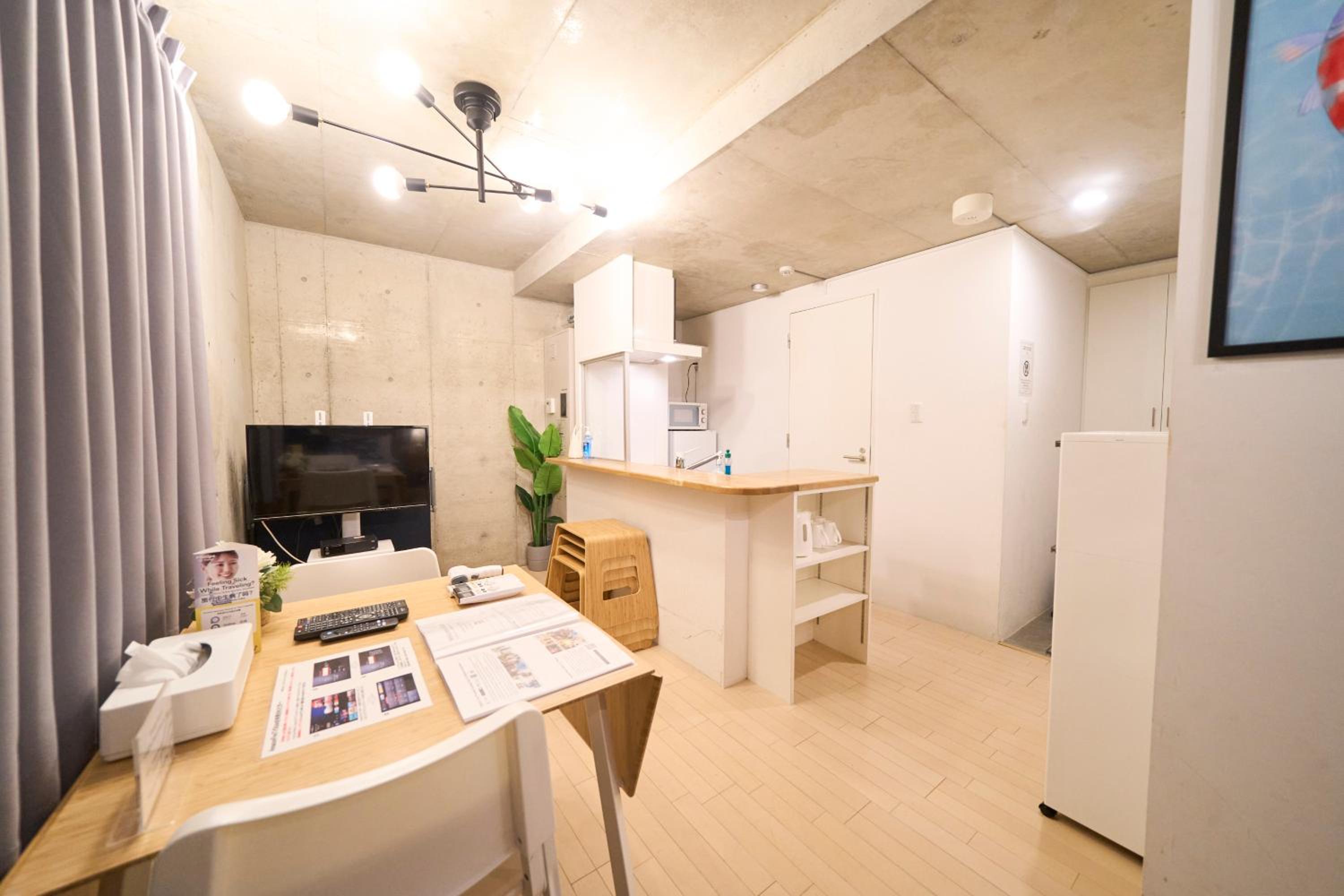 One-Bedroom Superior Apartment photo 2