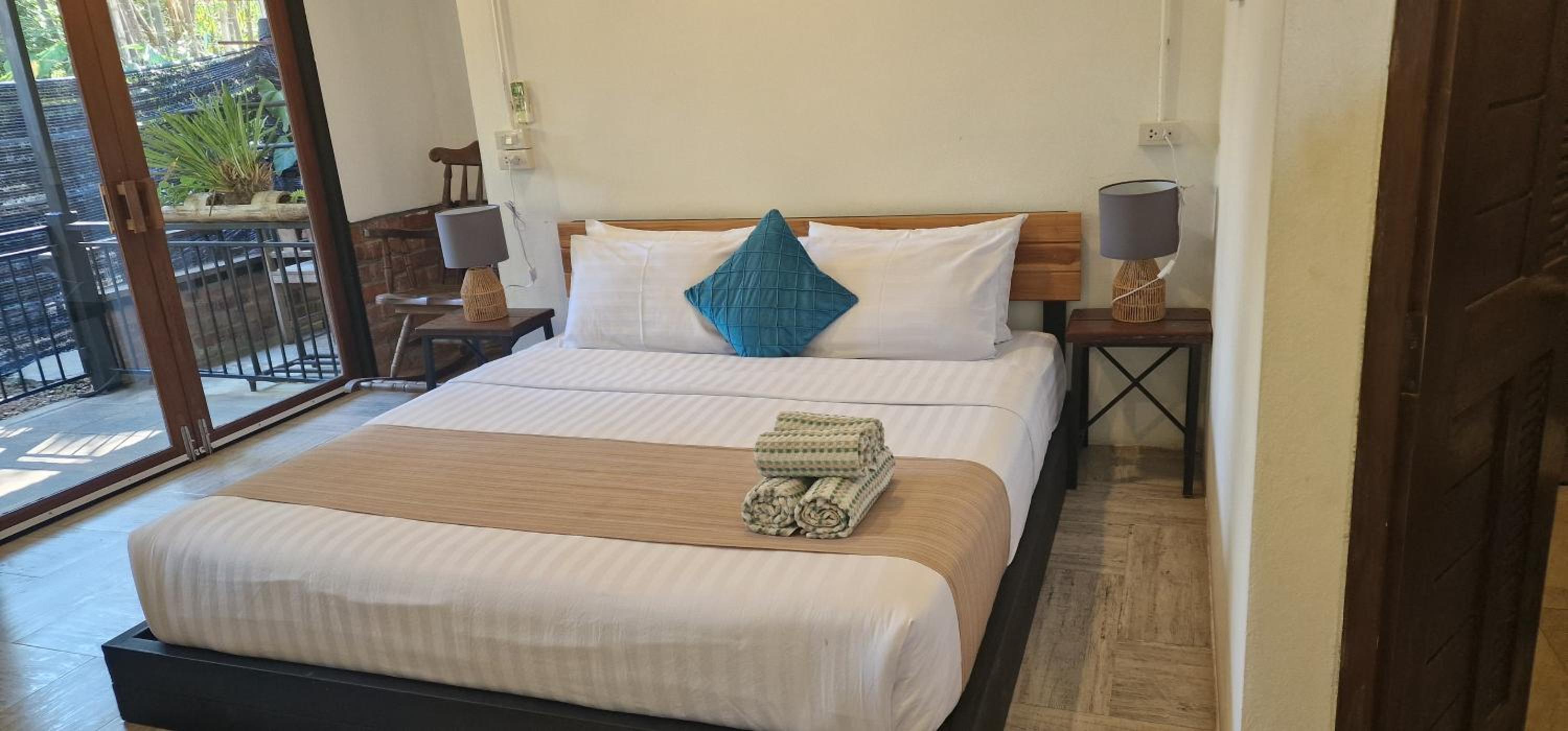 King Room with Pool View