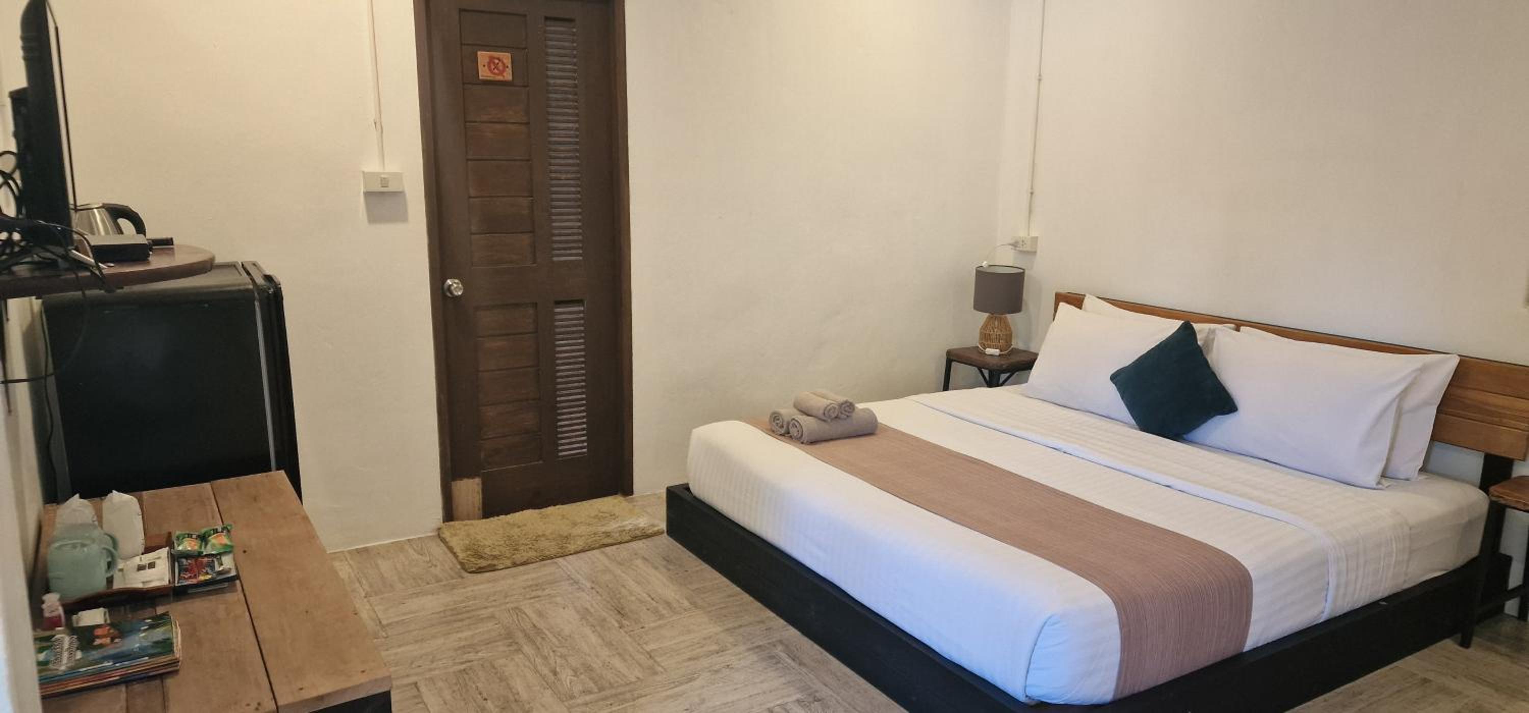 King Room with Pool View