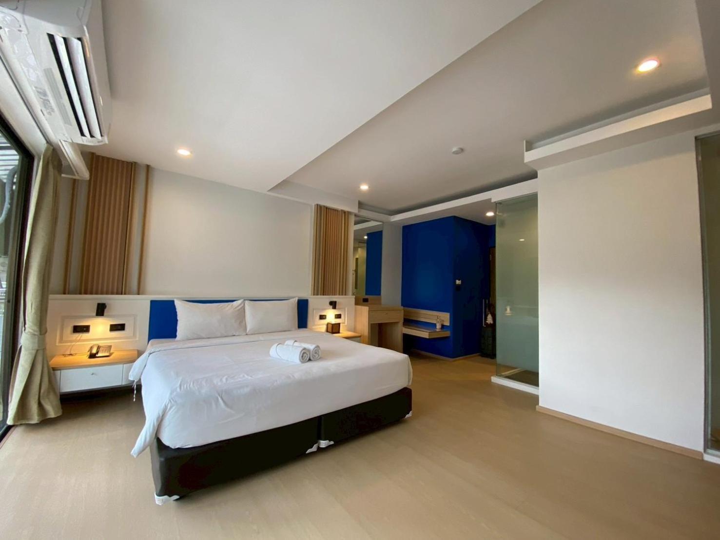 Deluxe Twin with Balcony  - Photo 3