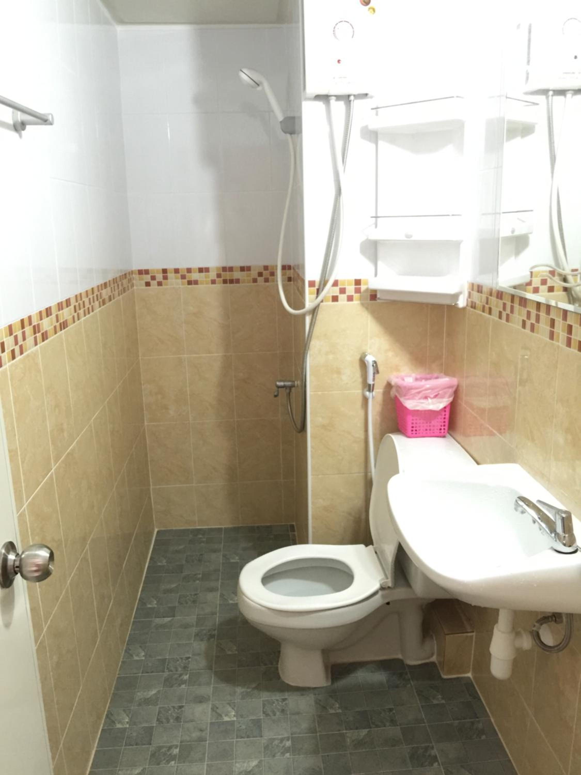 Apartment - Photo 8