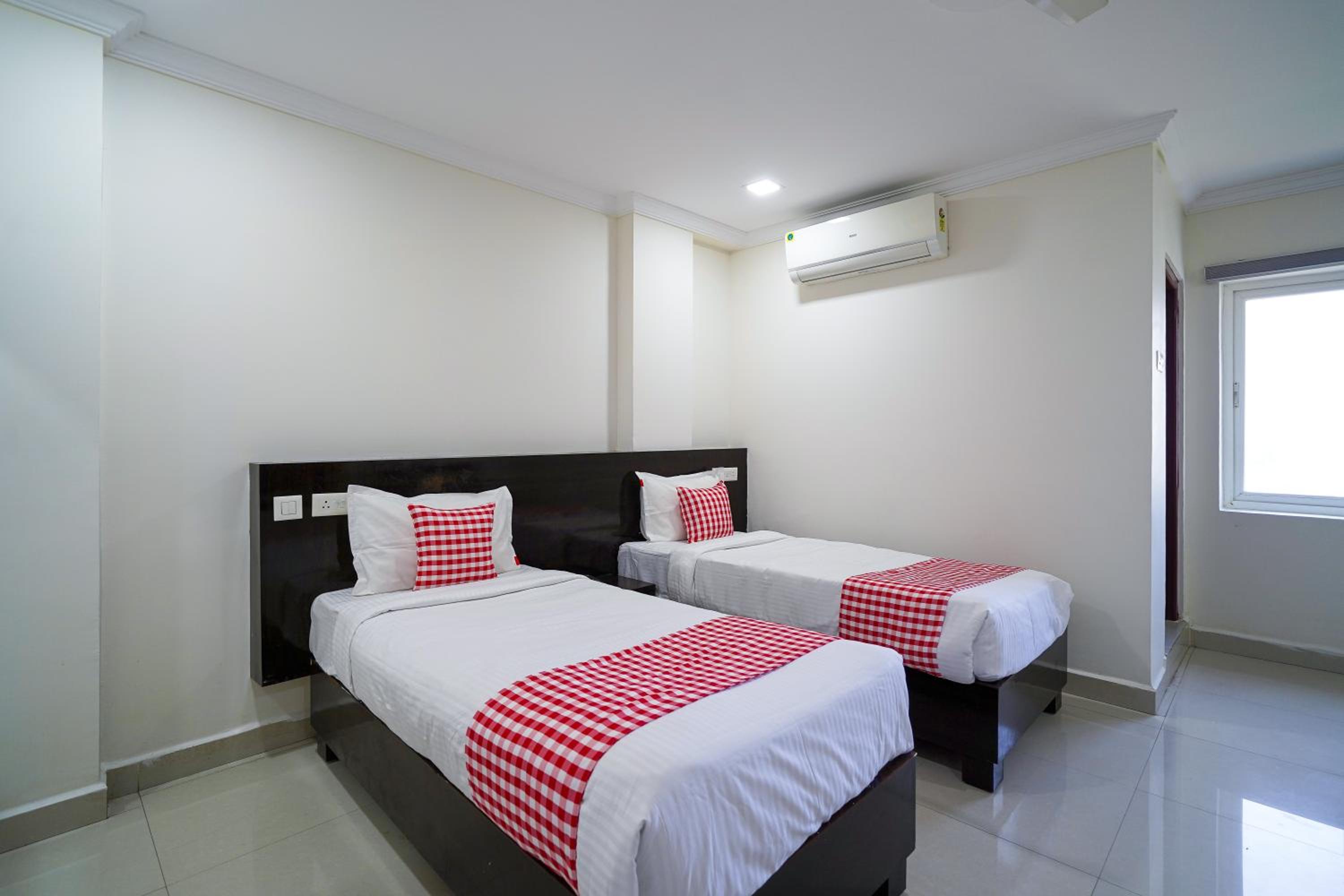 Superior Twin Room photo 1