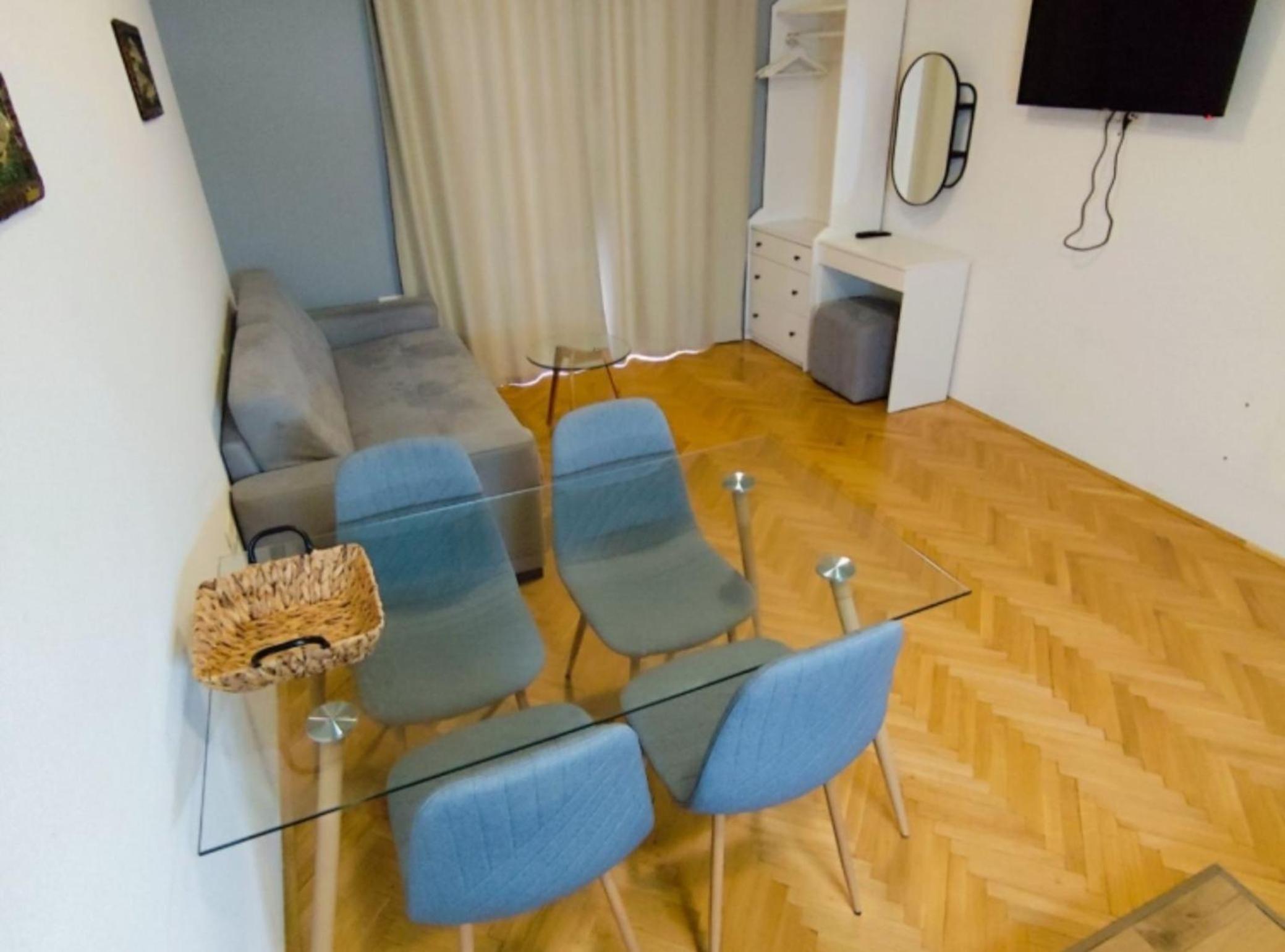 One Bedroom Apartment photo 2