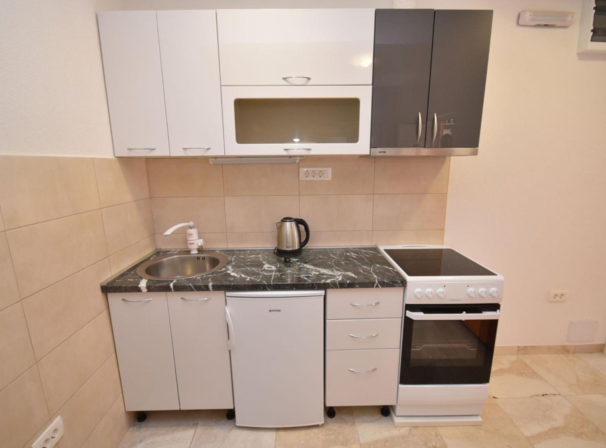 One Bedroom Apartment 3 photo 2