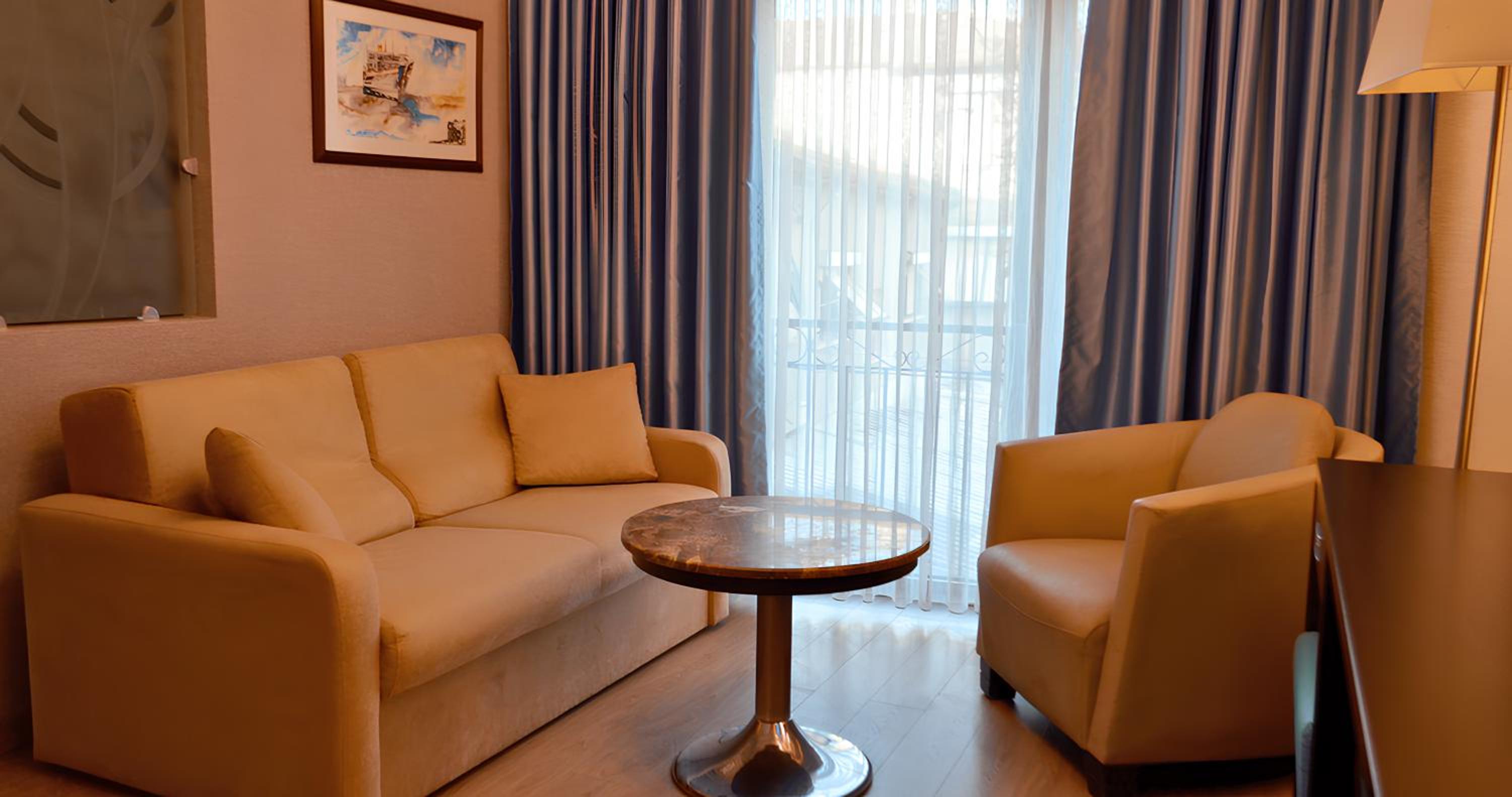 King Room