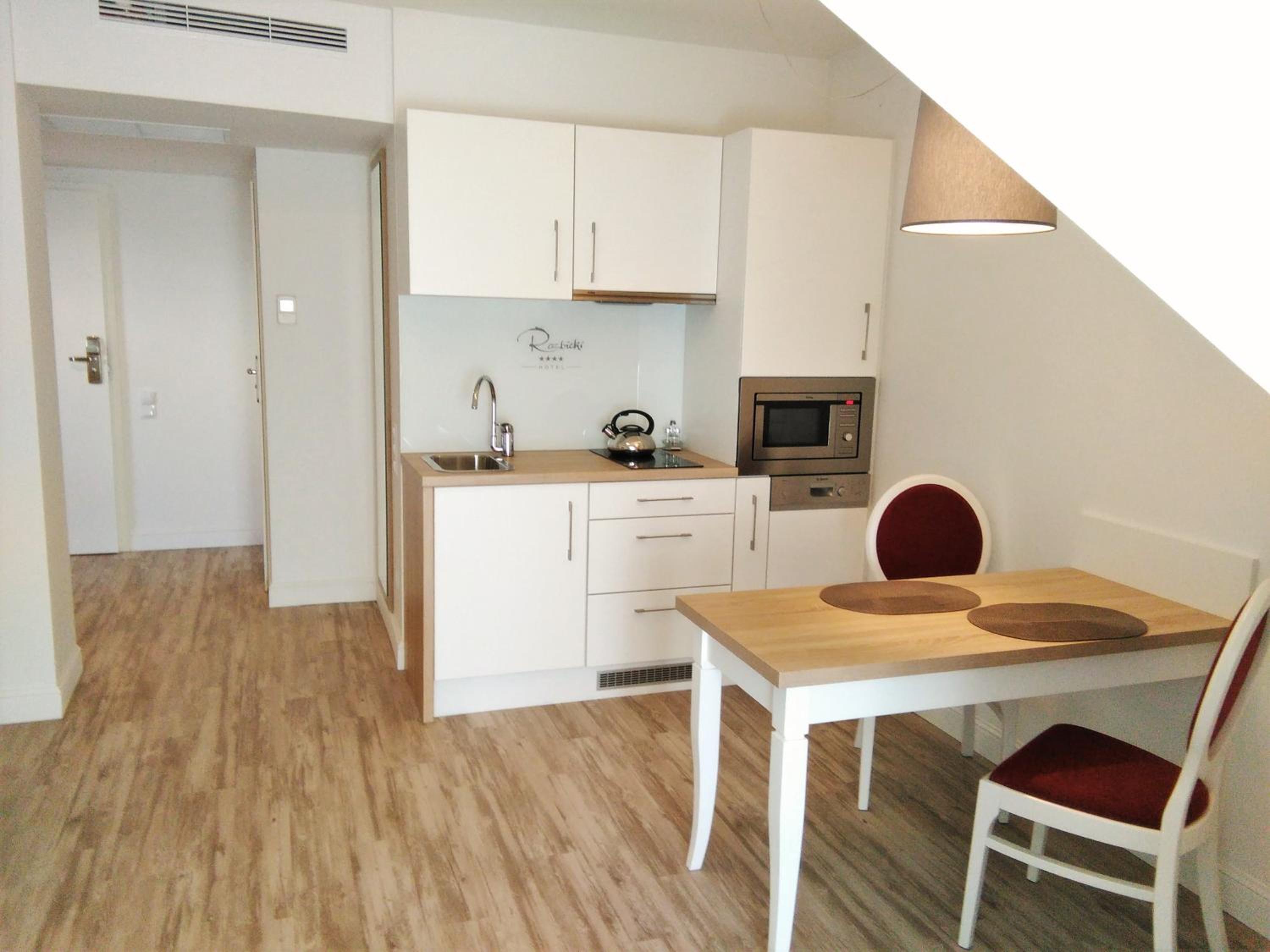 Studio Apartment photo 2