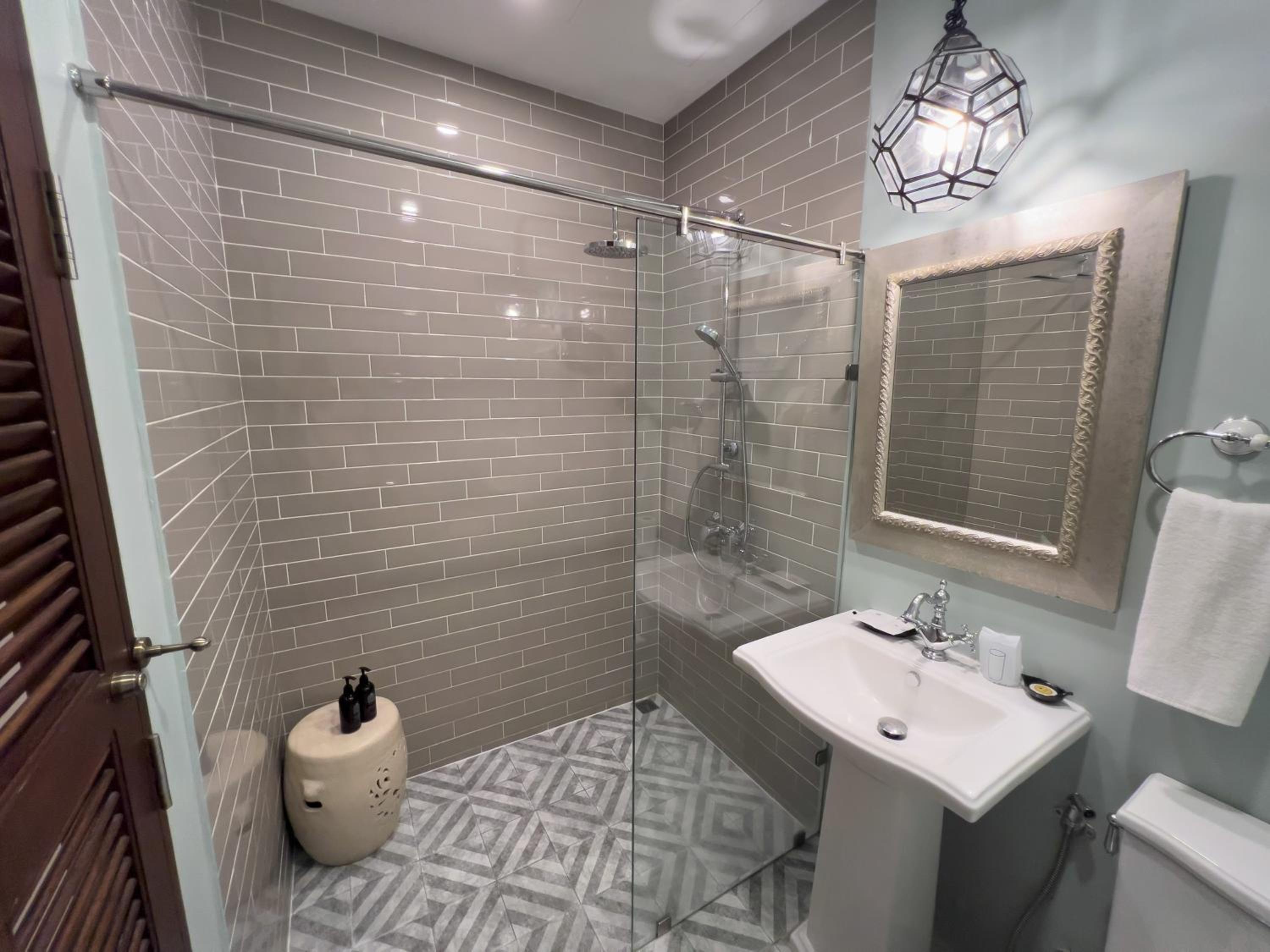 Family Suite - Photo 13