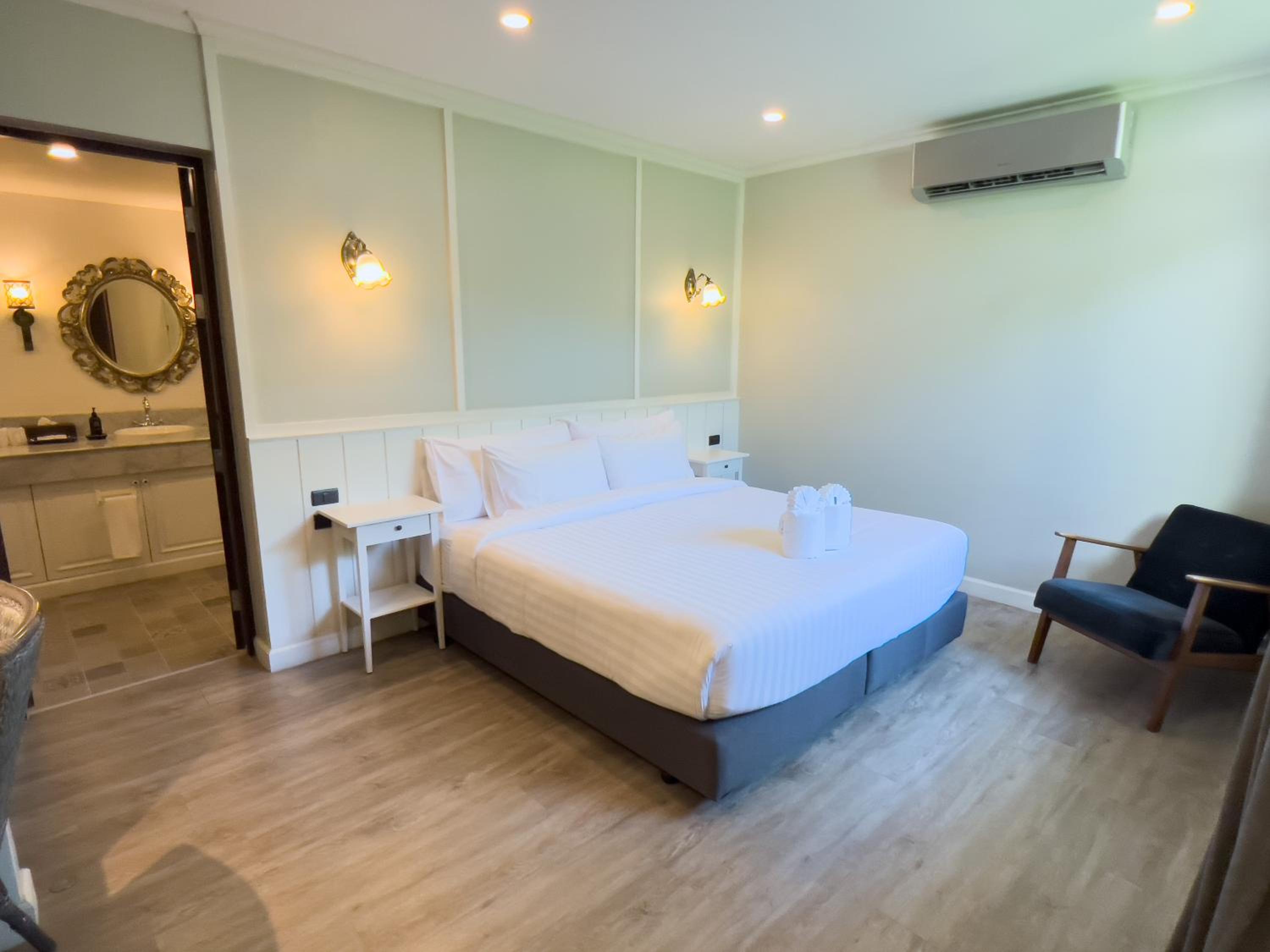 Family Suite - Photo 4