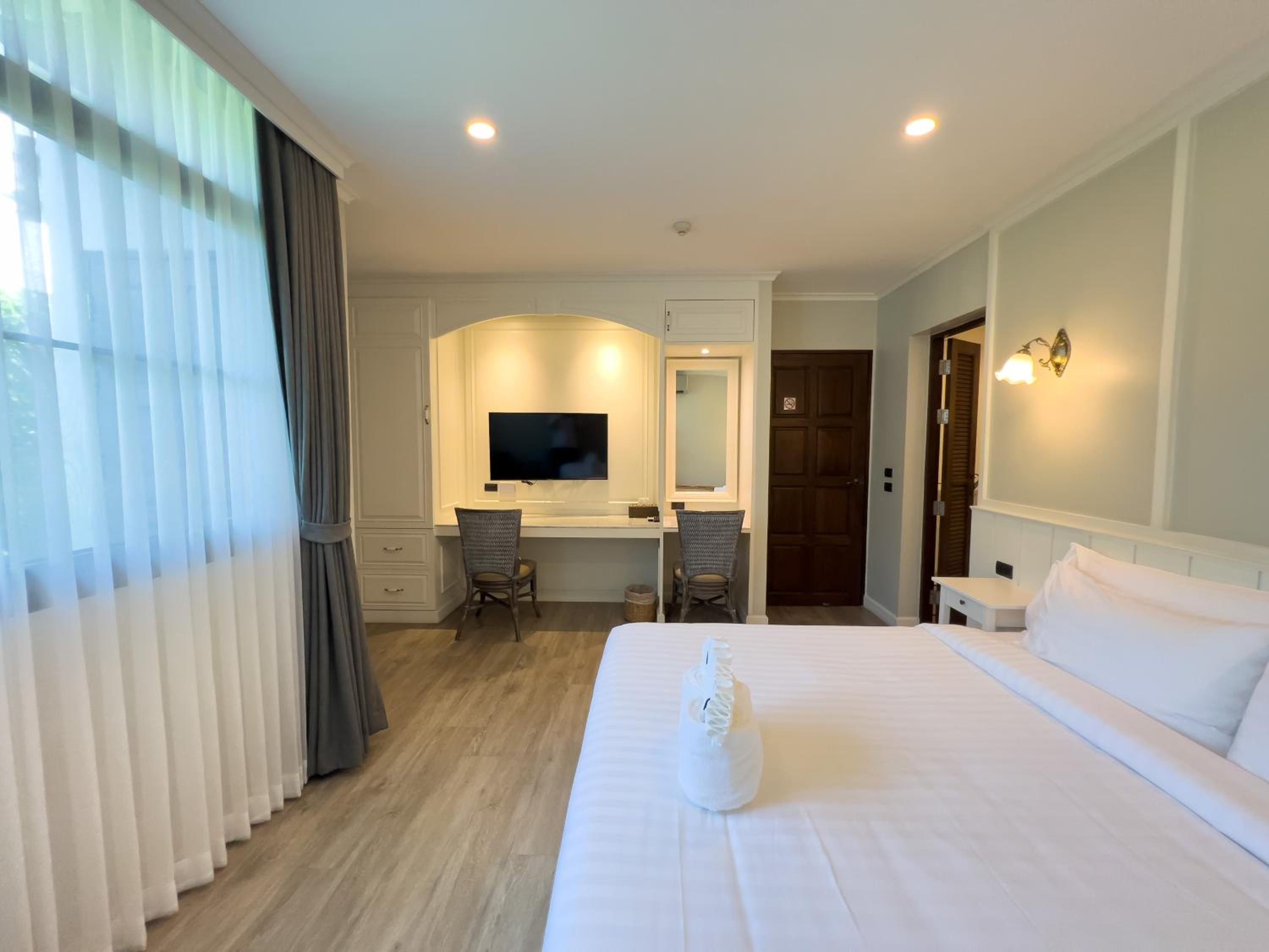 Family Suite - Photo 1