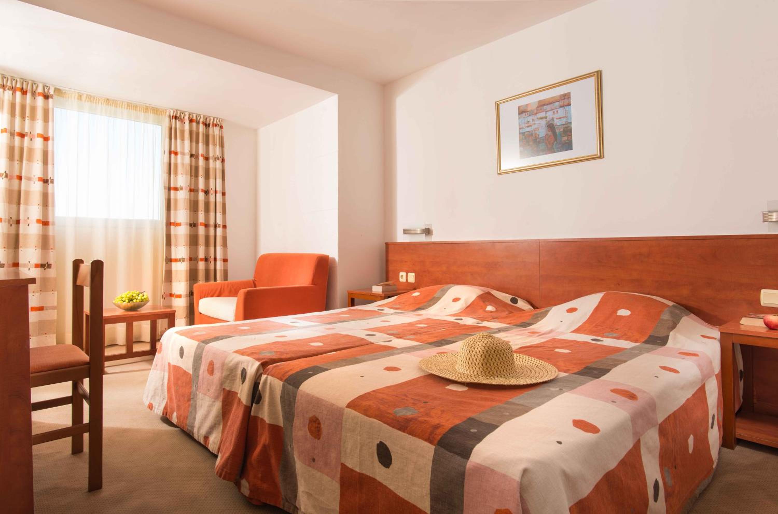 Economy Double or Twin Room photo 1