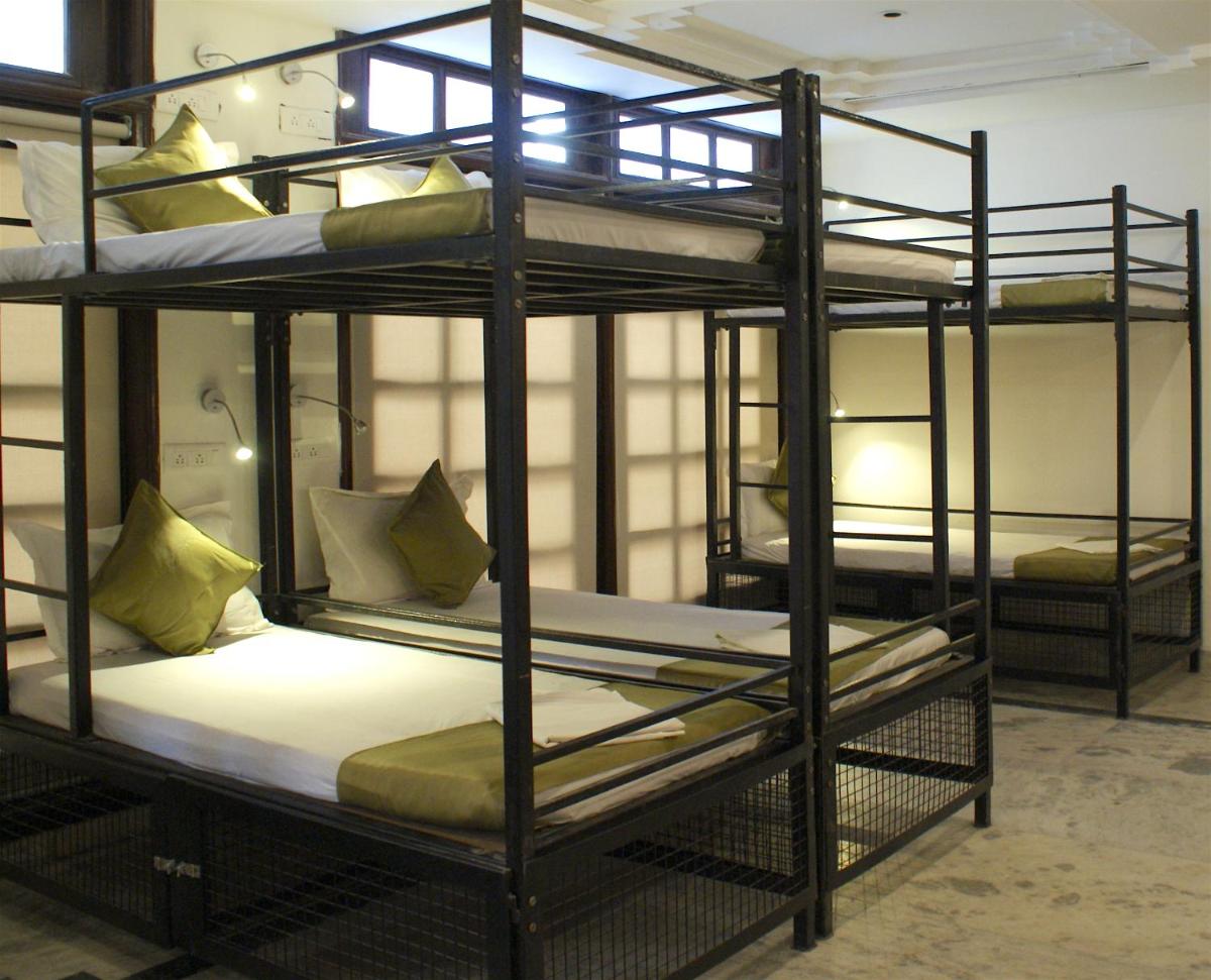 Bed in 20-Bed Mixed Dormitory Room photo 3
