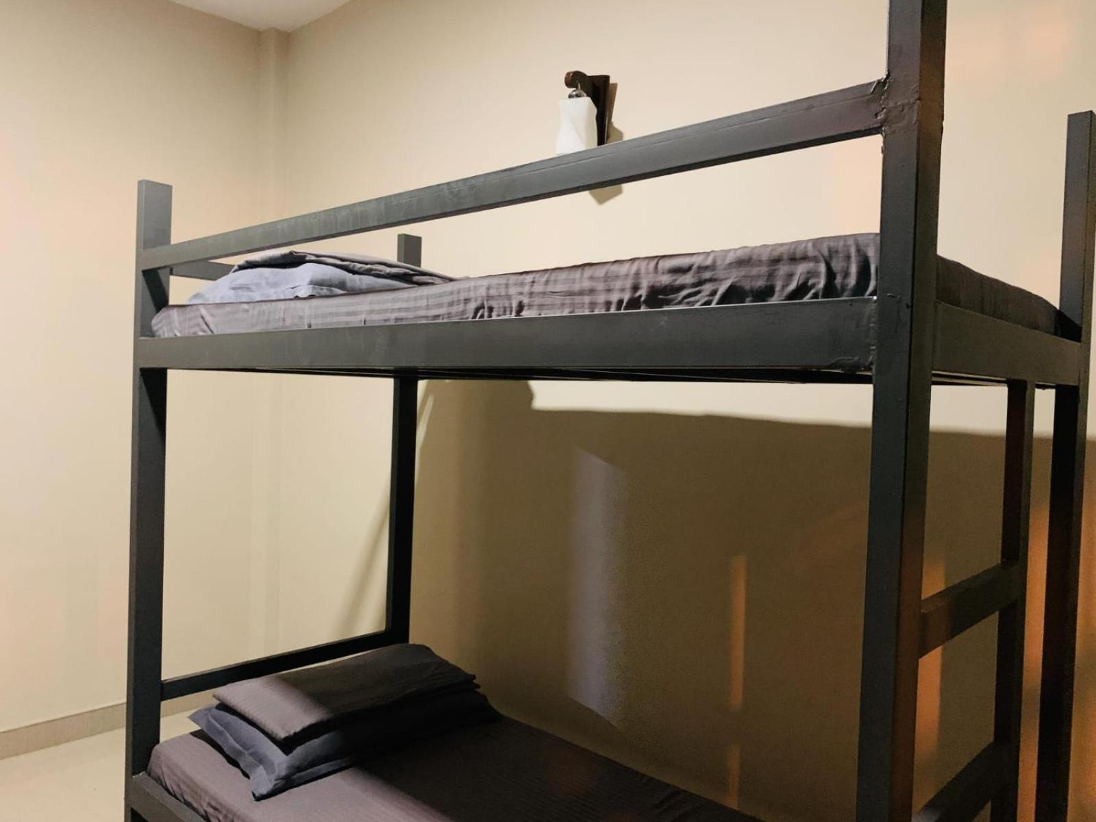4-Bed Mixed Dormitory Room photo 2
