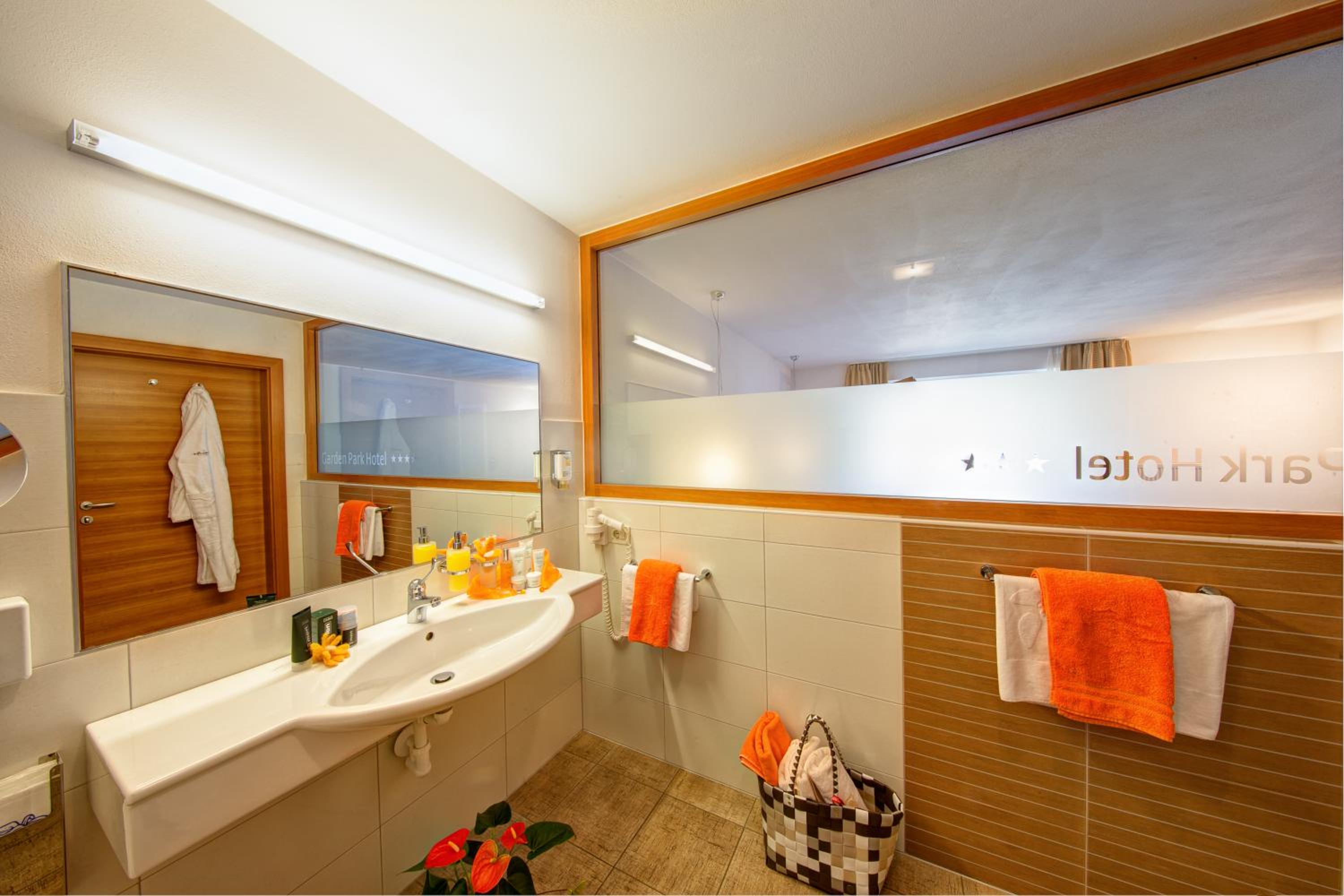 Double Room with Balcony photo 3