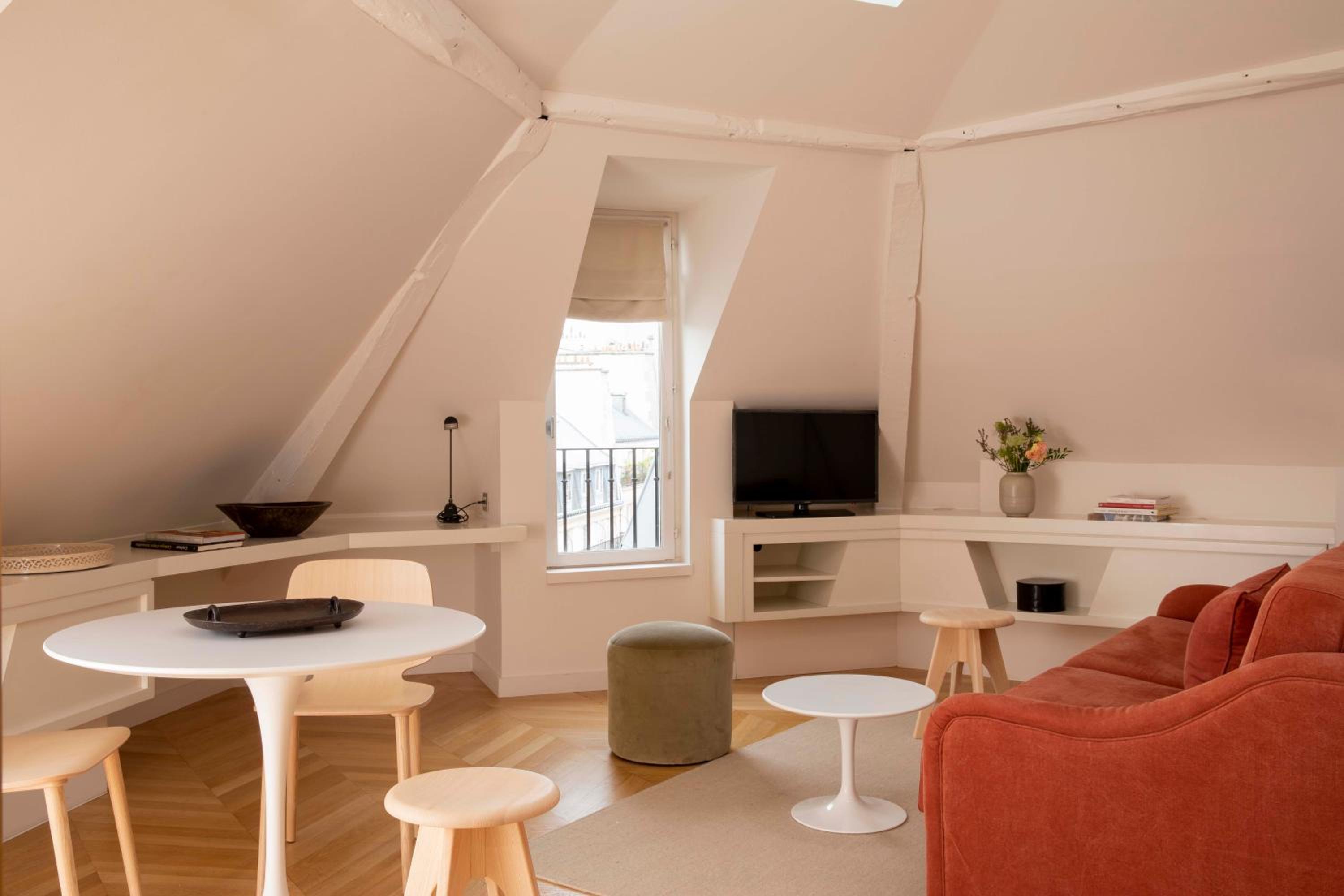 Suite Apartment