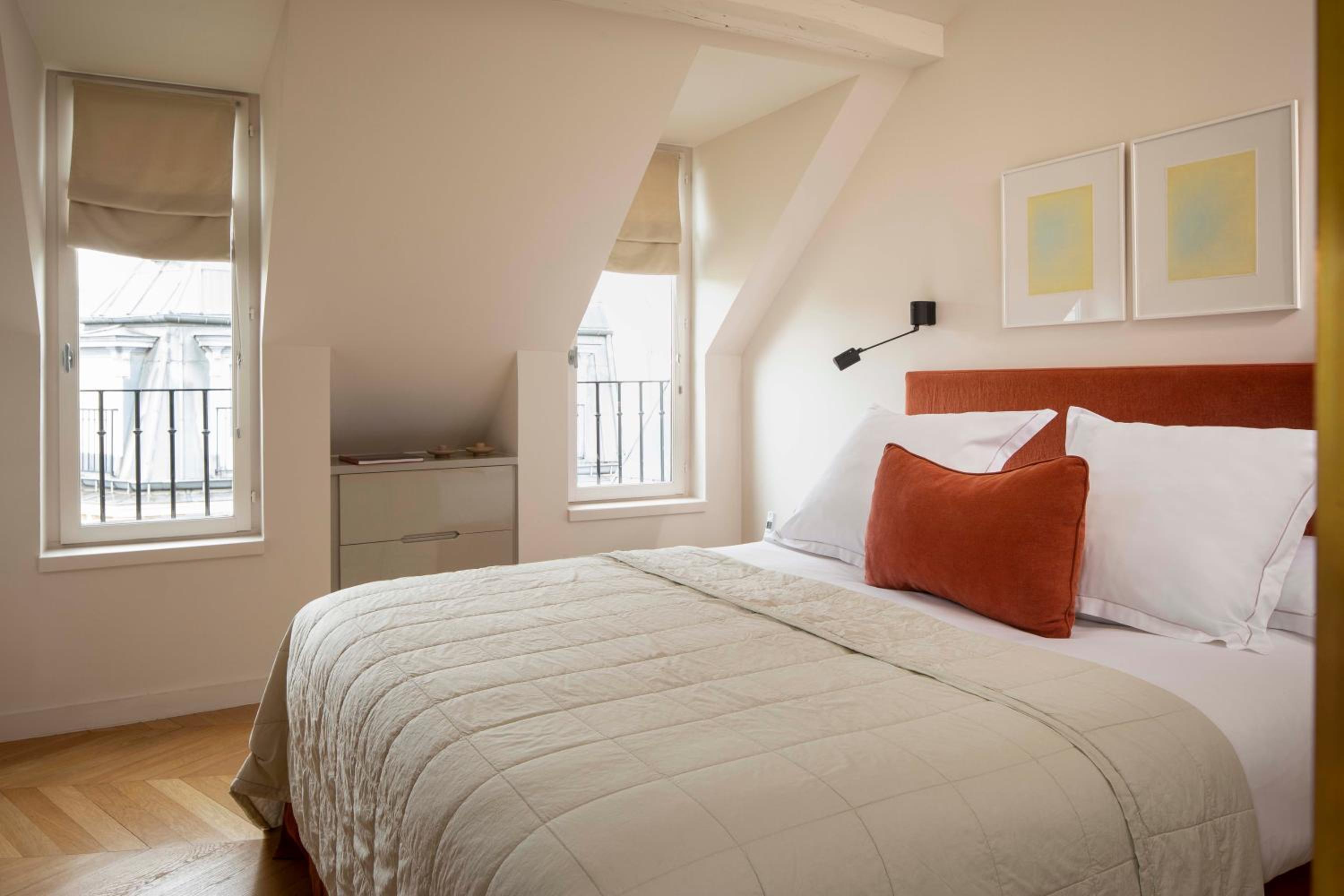 Suite Apartment