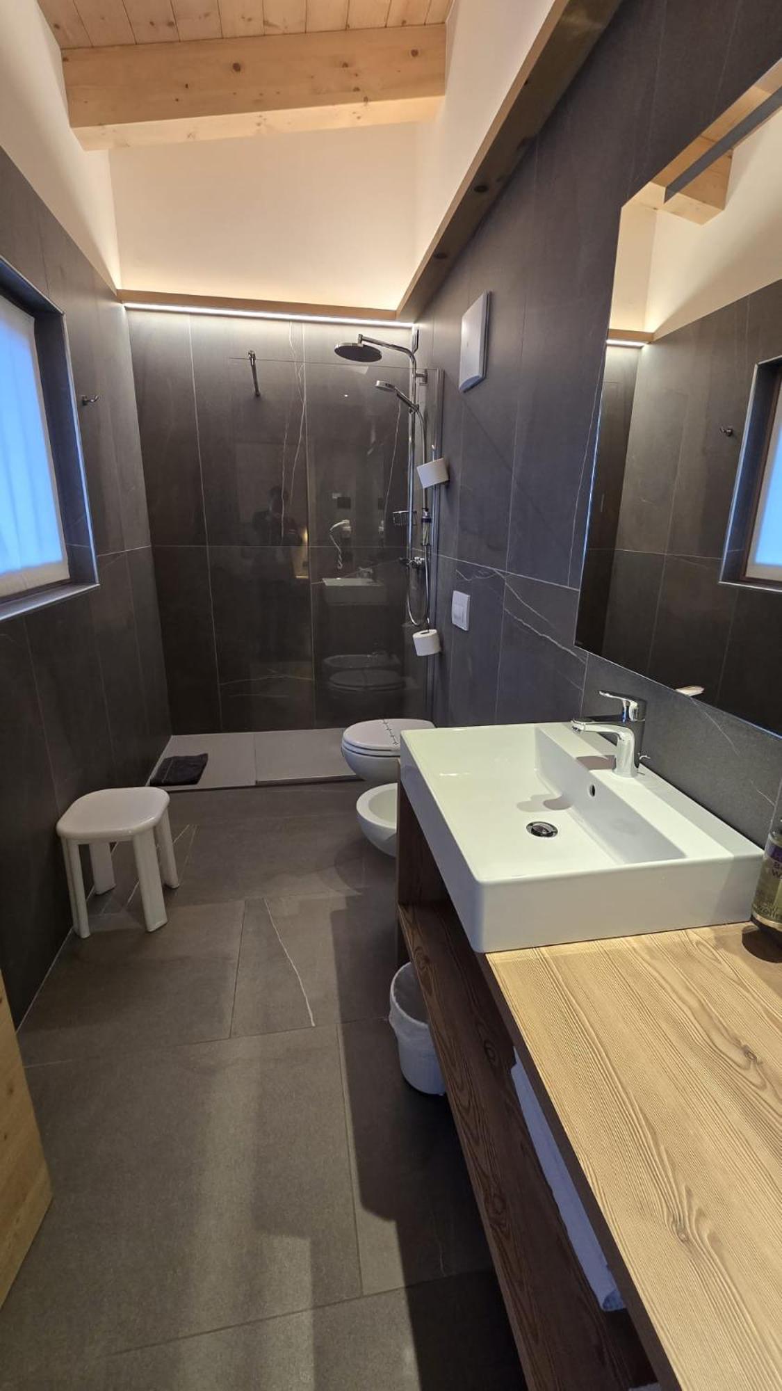 Superior Quadruple Room photo 1