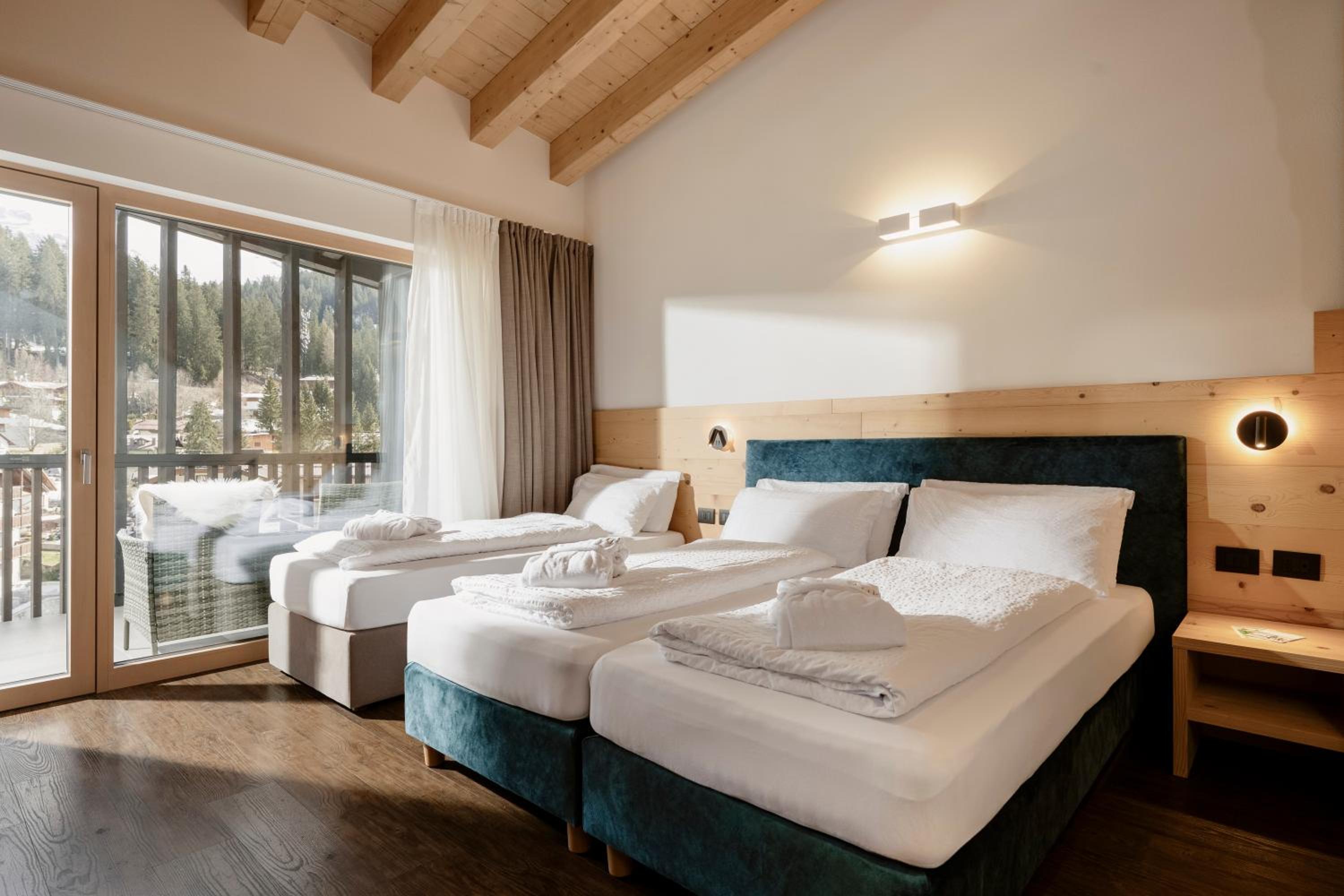 Deluxe Quadruple Room photo 1