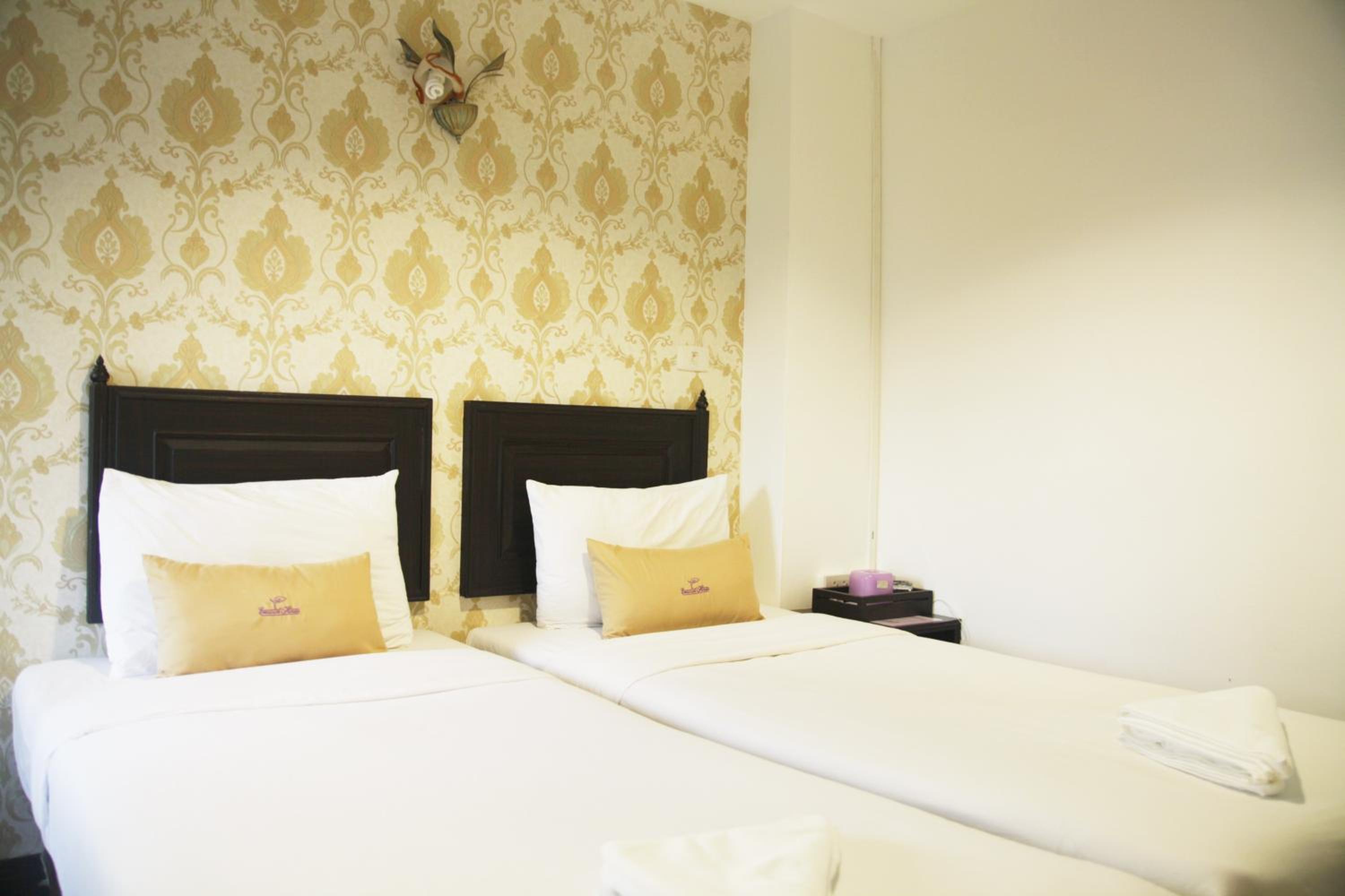 Superior Twin Room photo 3