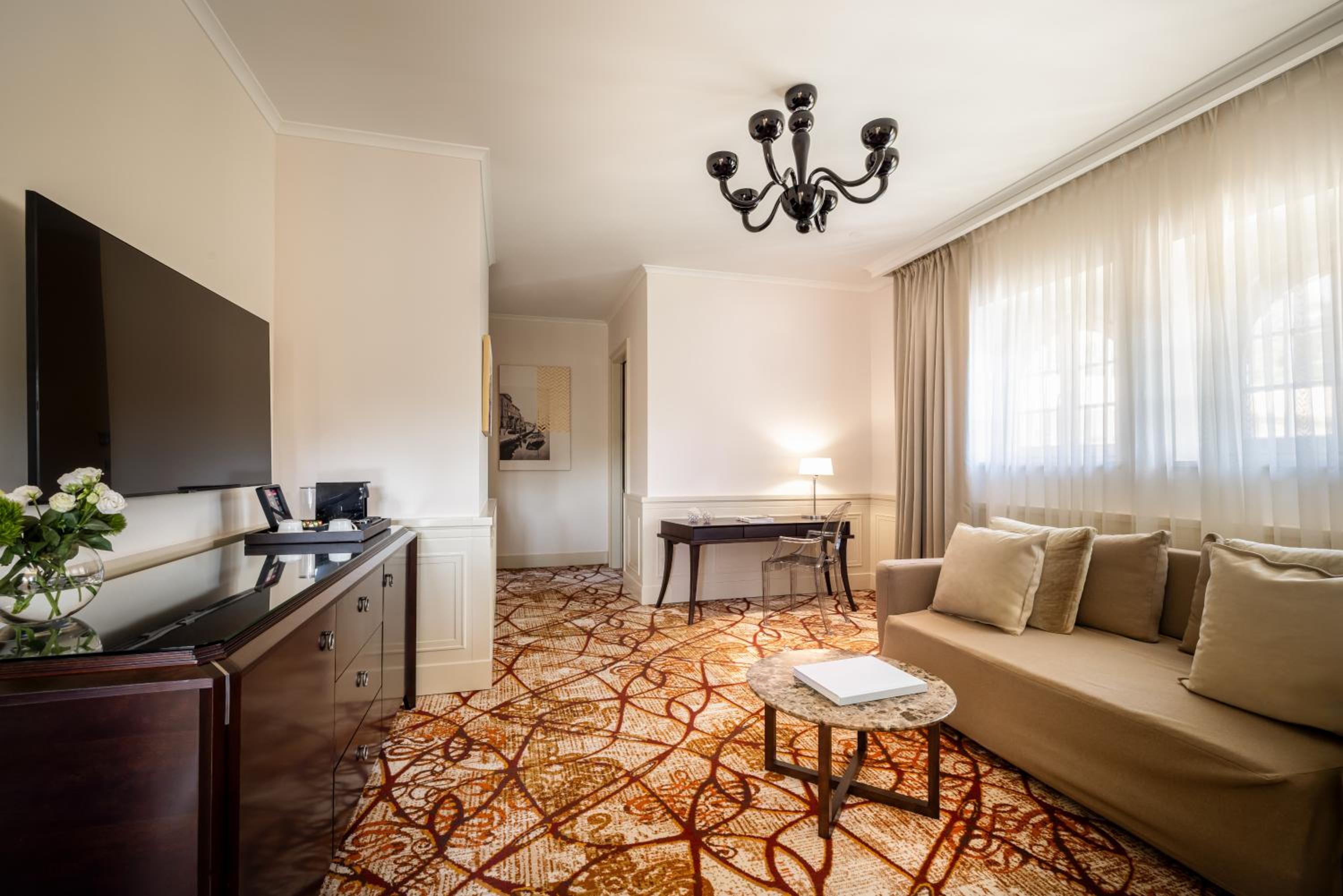 Alhambra Suite with Sea View
