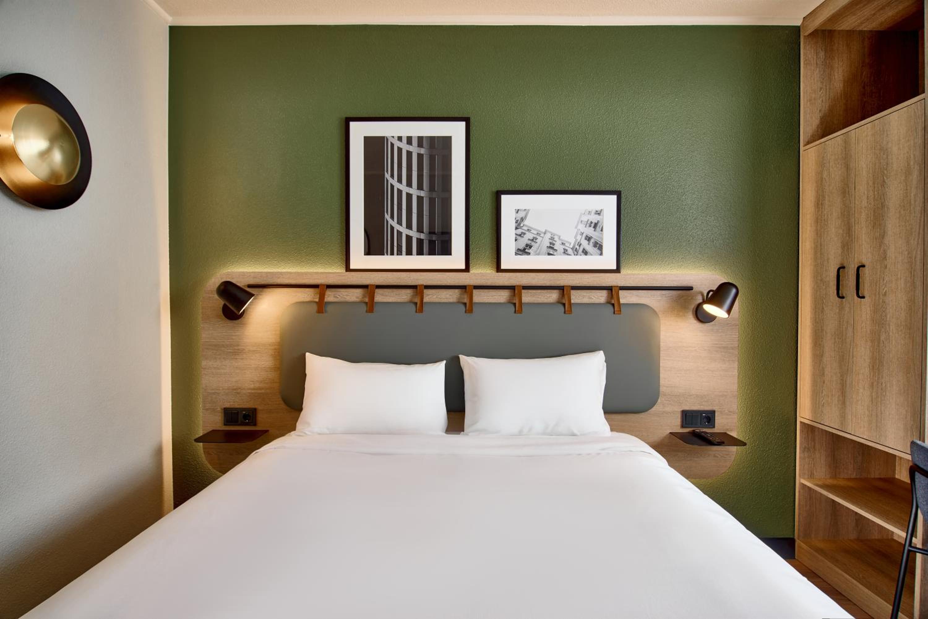 Superior King Room - Photo 2