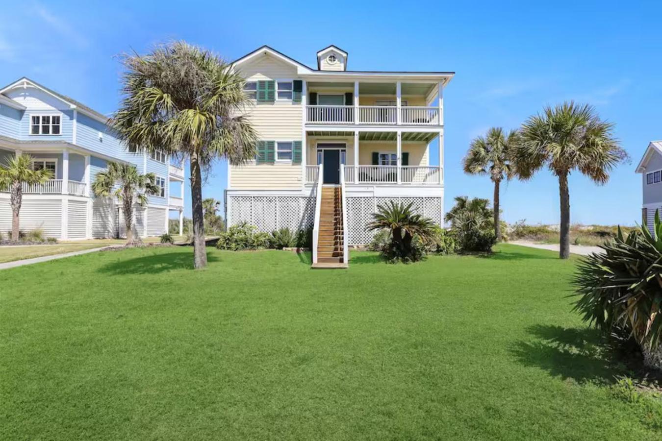 Four-Bedroom House photo 1