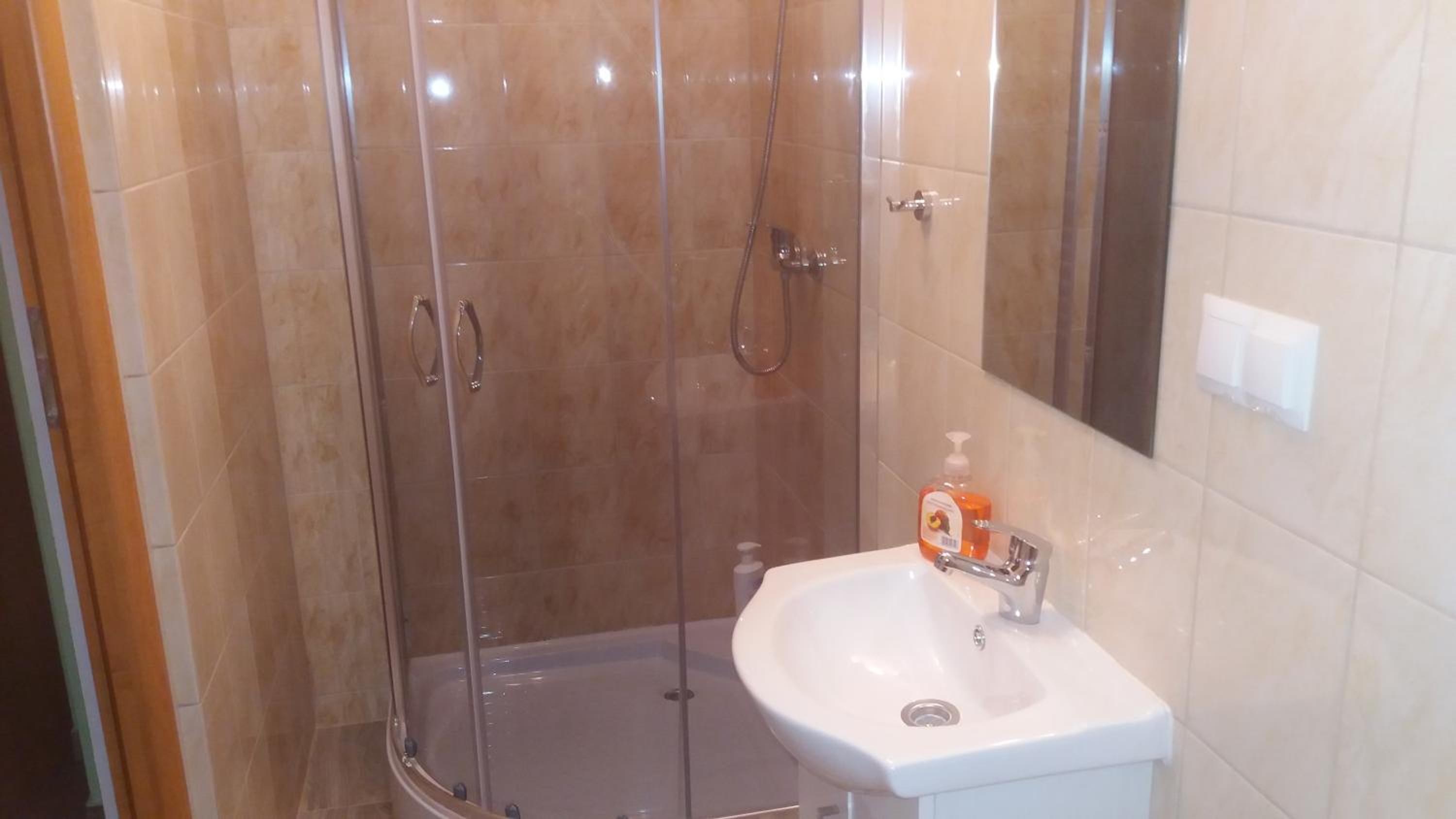 Twin Room with Bathroom photo 3
