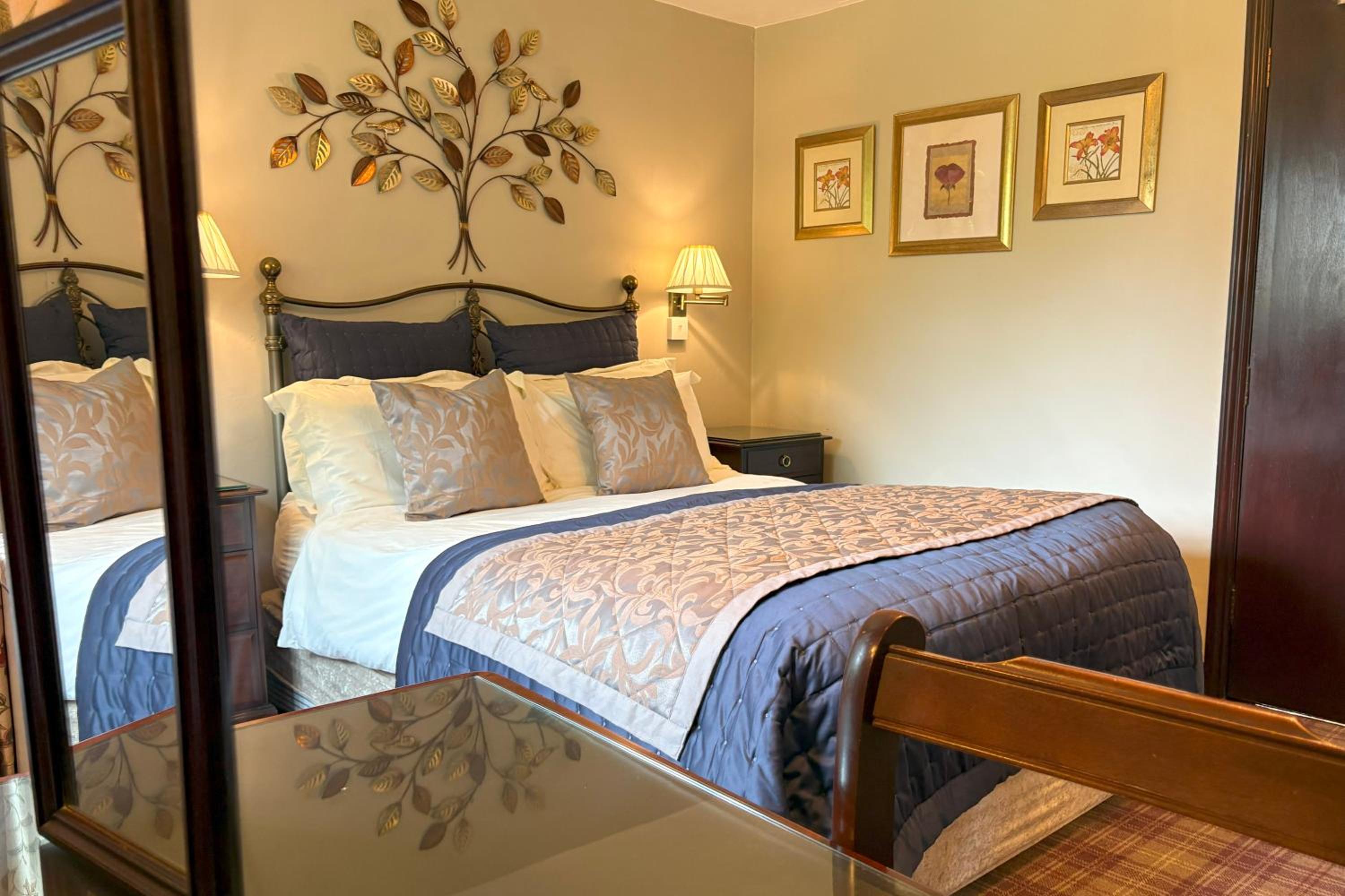 Room 10, standard double, Church view, main hotel