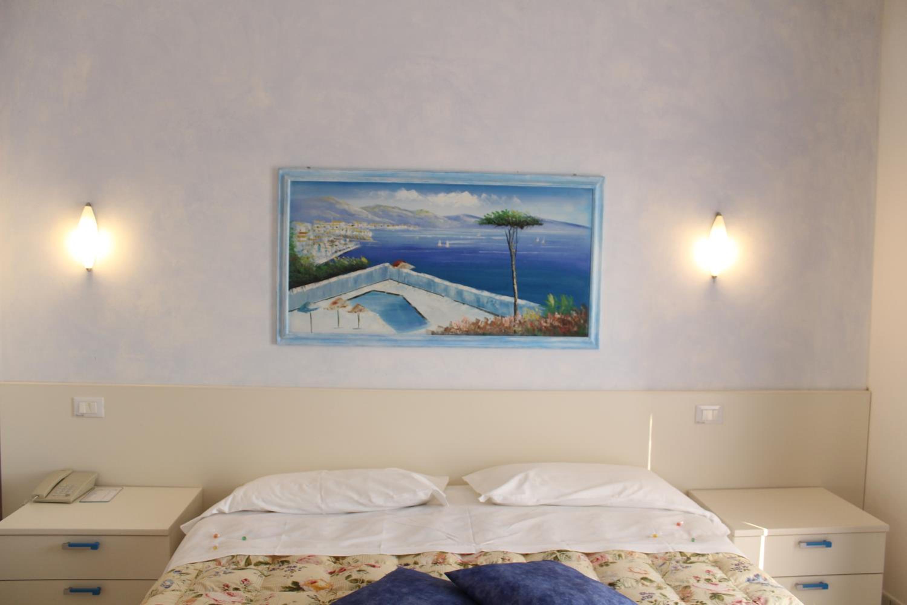 Double Room with Balcony photo 1