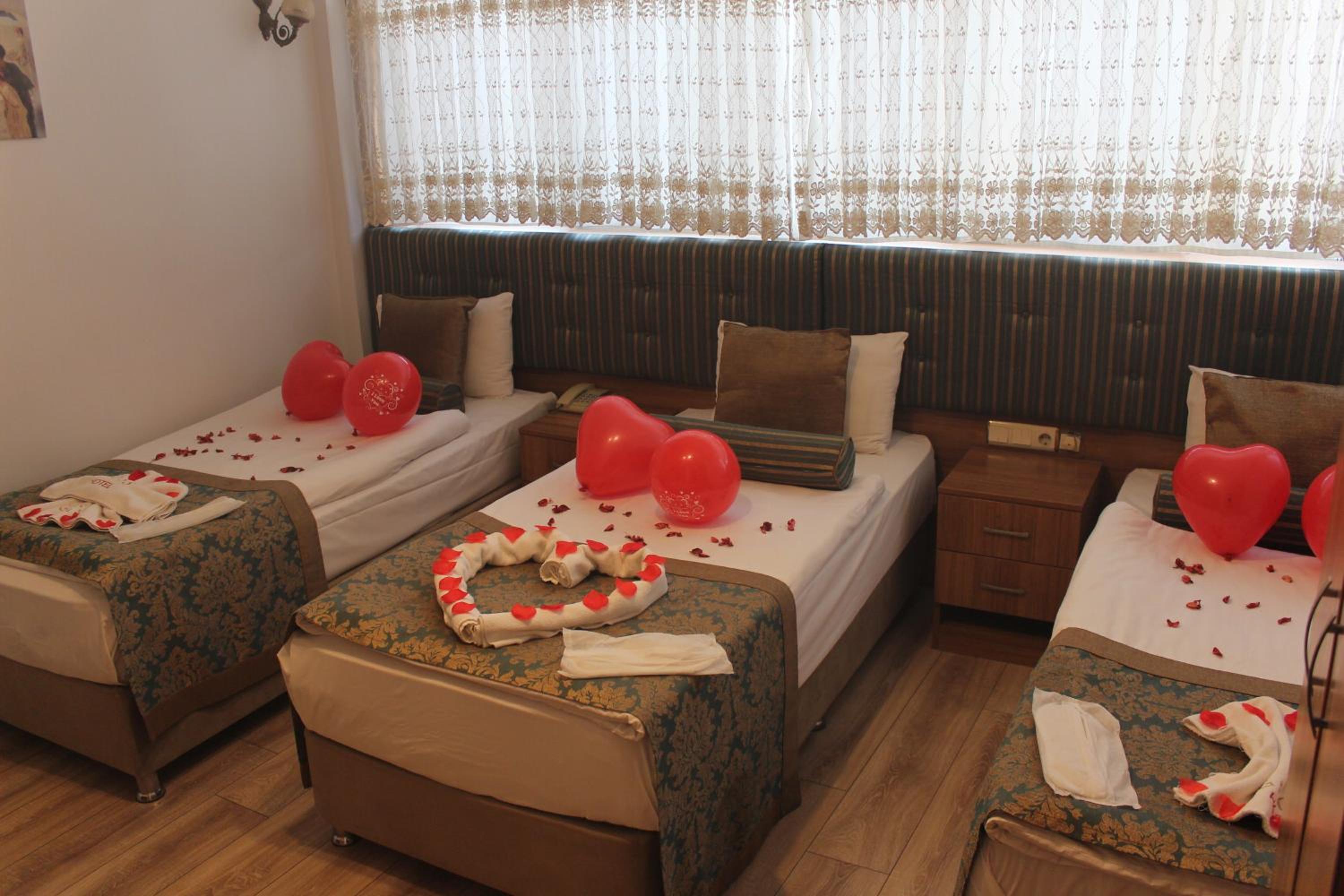 Standard Triple Room photo 2