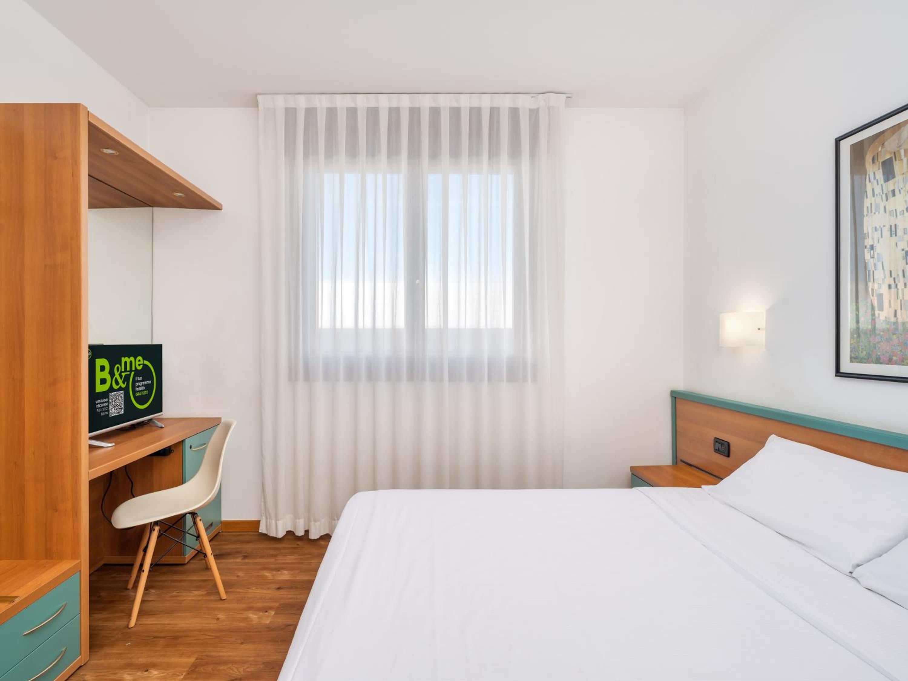Double Room - Photo 2