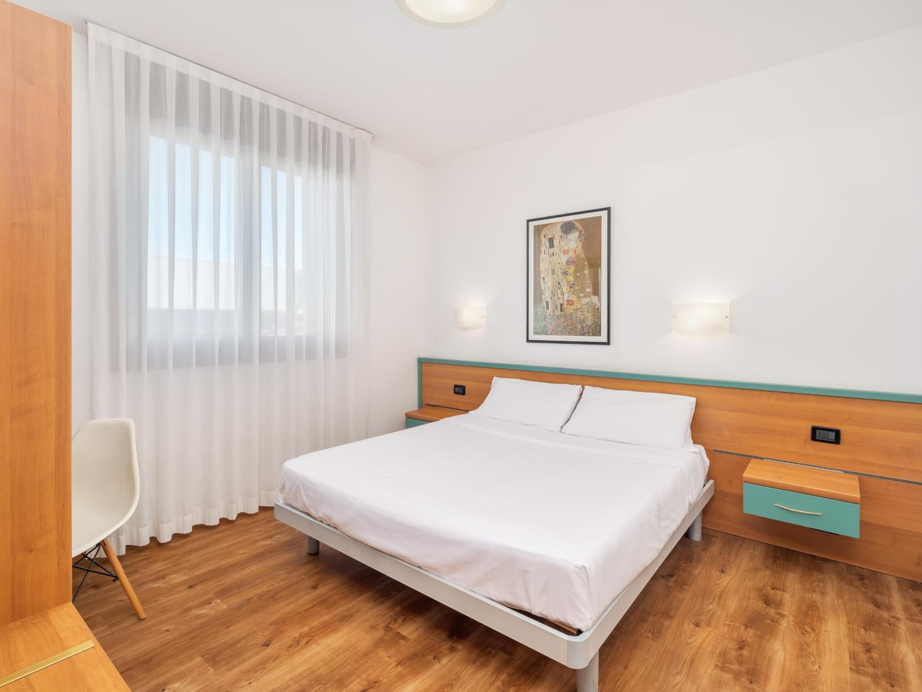 Double Room - Photo 3