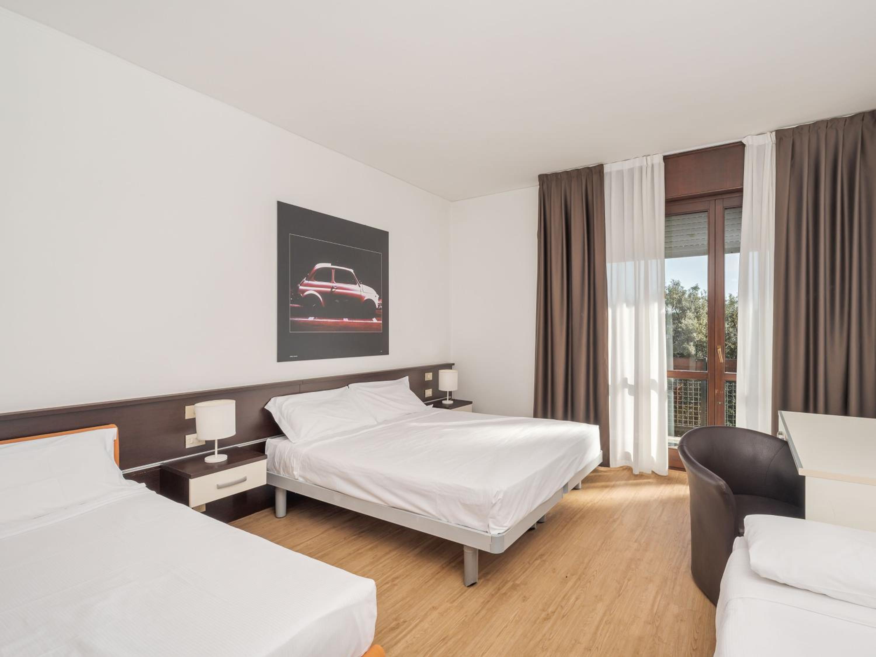 Quadruple Room - Photo 4