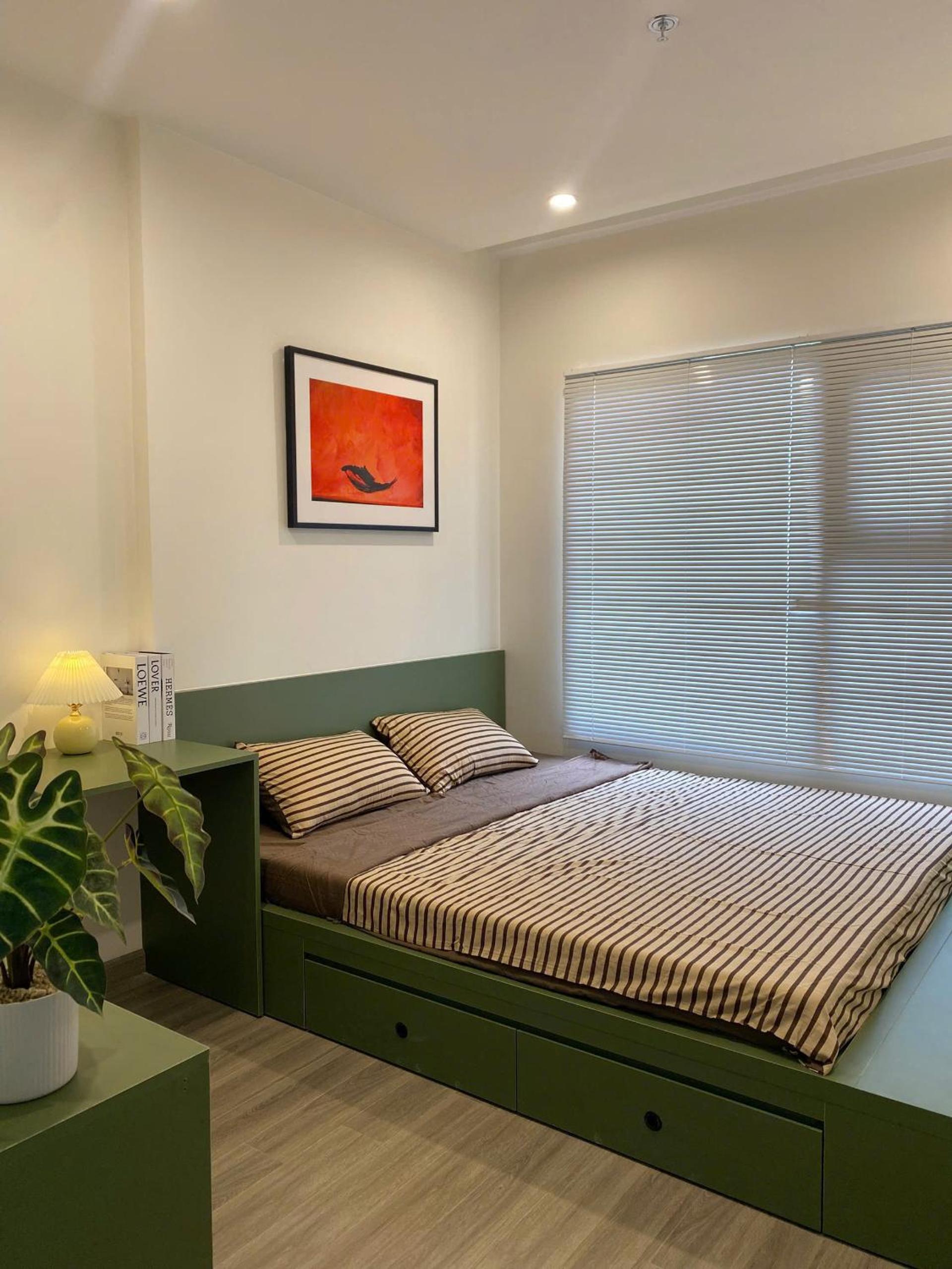 One-Bedroom Apartment with Balcony photo 2