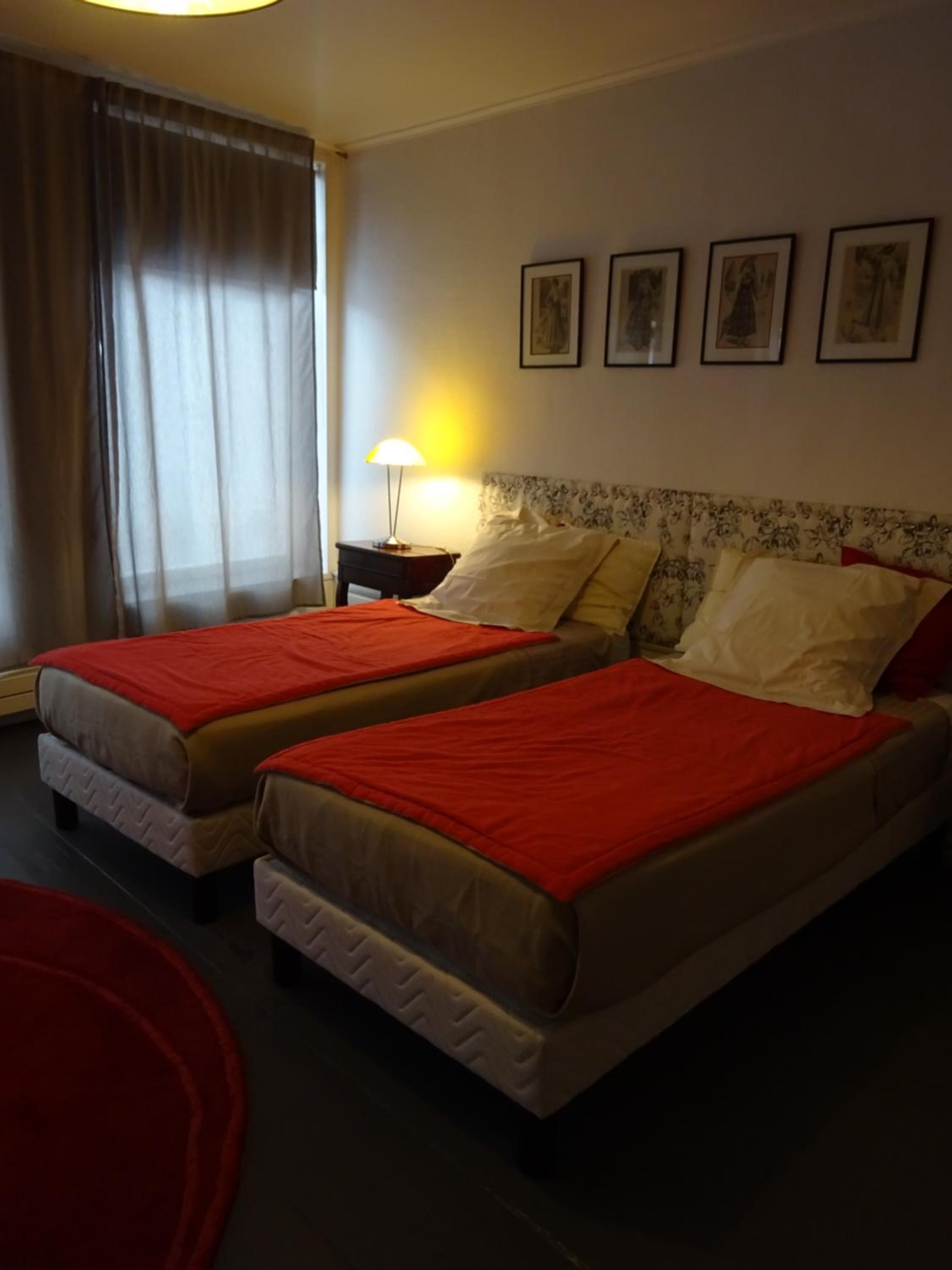 Twin Room - Photo 4