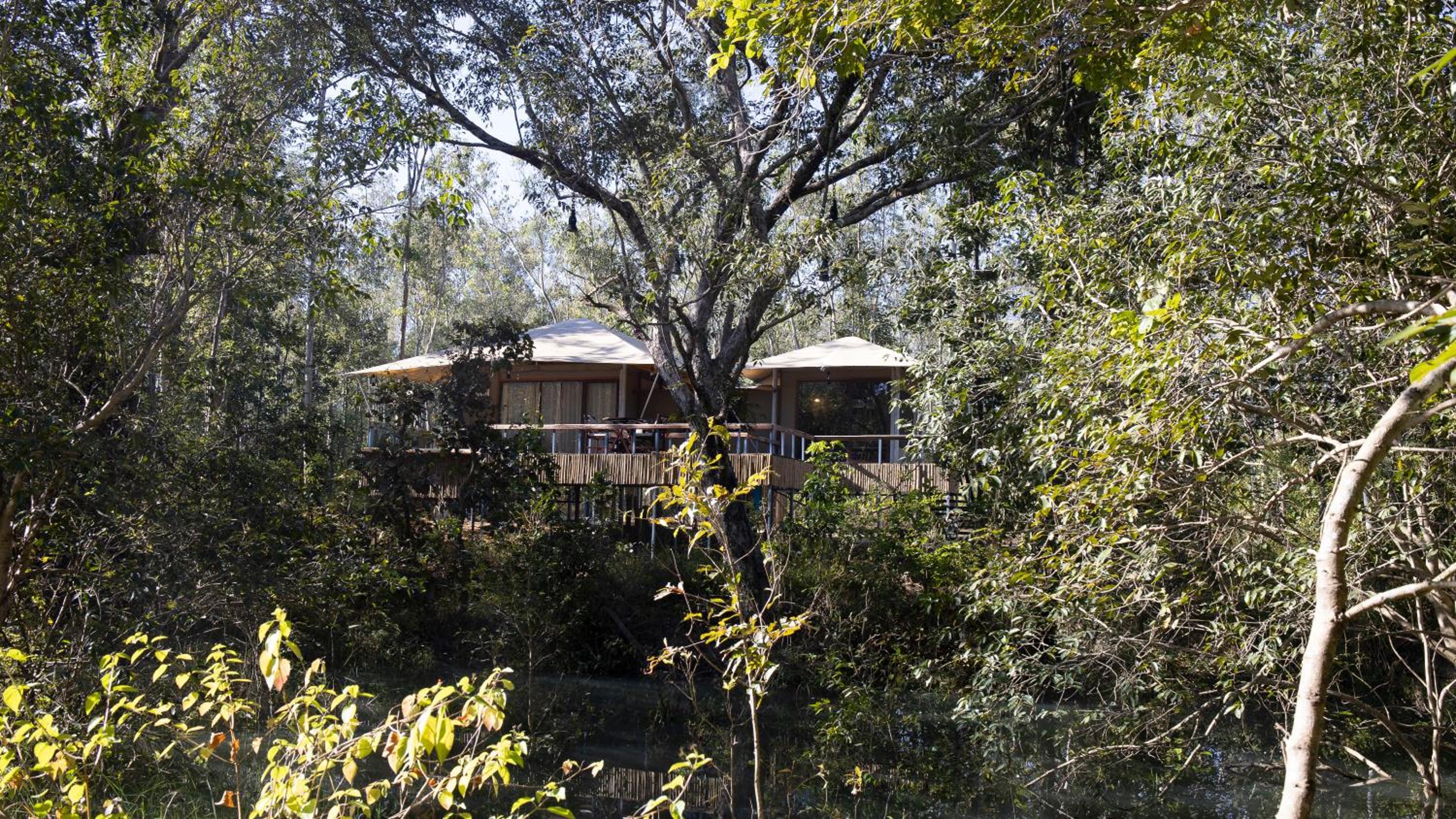 King Room with Lake View photo 2