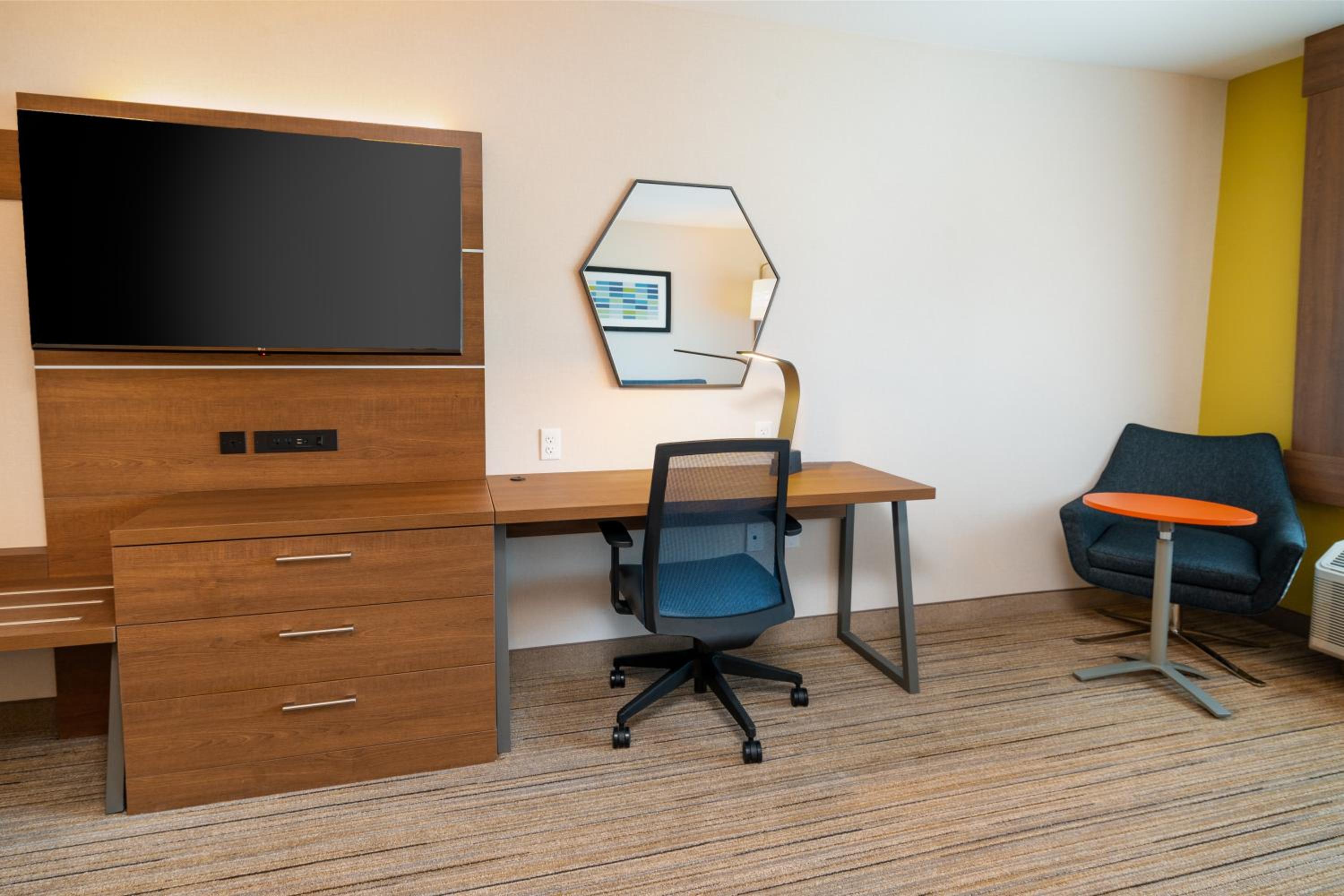Standard Room - Photo 1